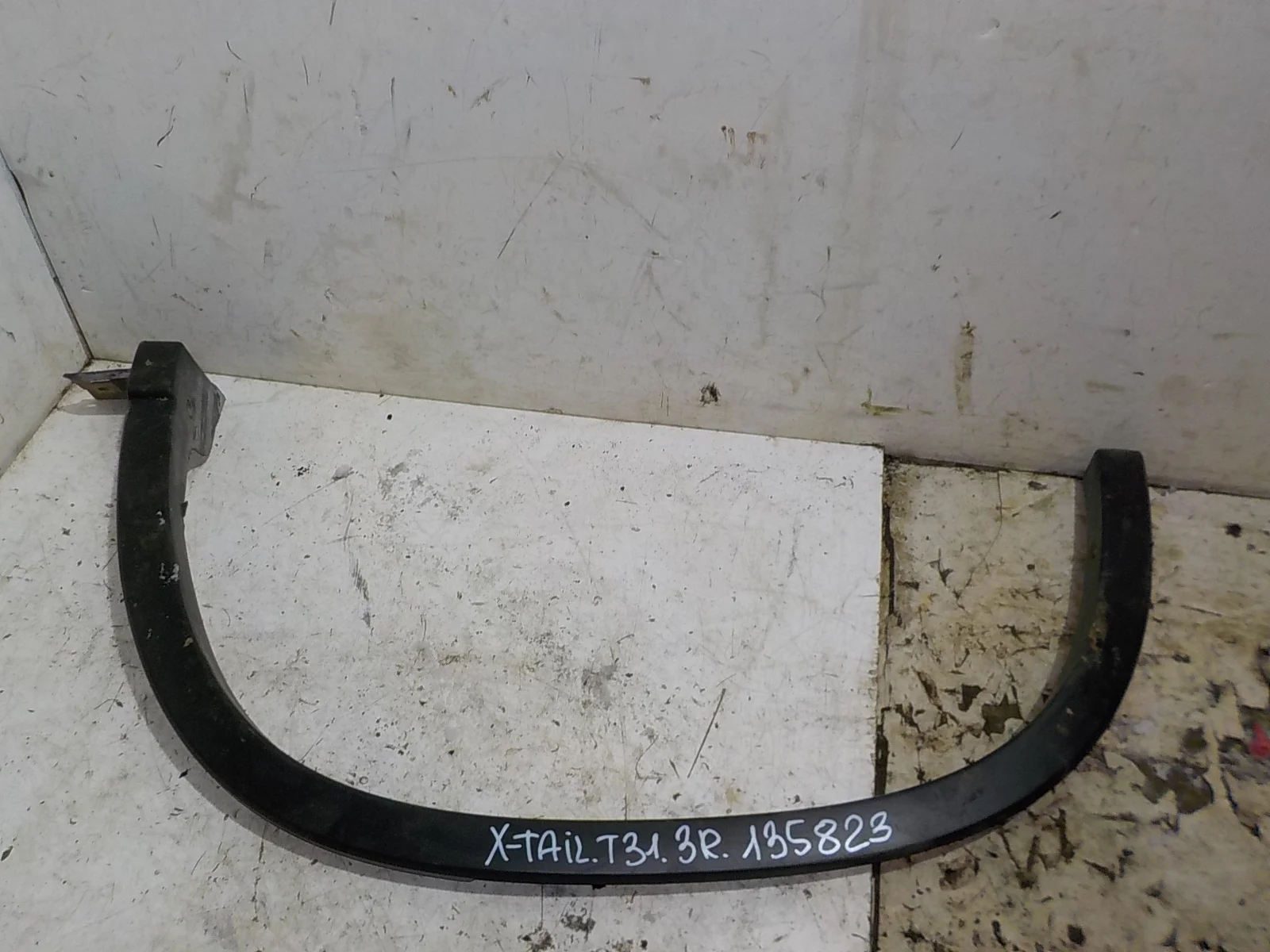 Накладка на крыло Nissan X-Trail II (2007—2011) Зад Право