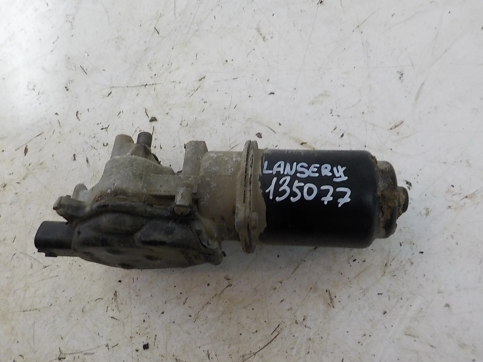 моторчик дворников Mitsubishi Lancer IX (2000—2007) Перед