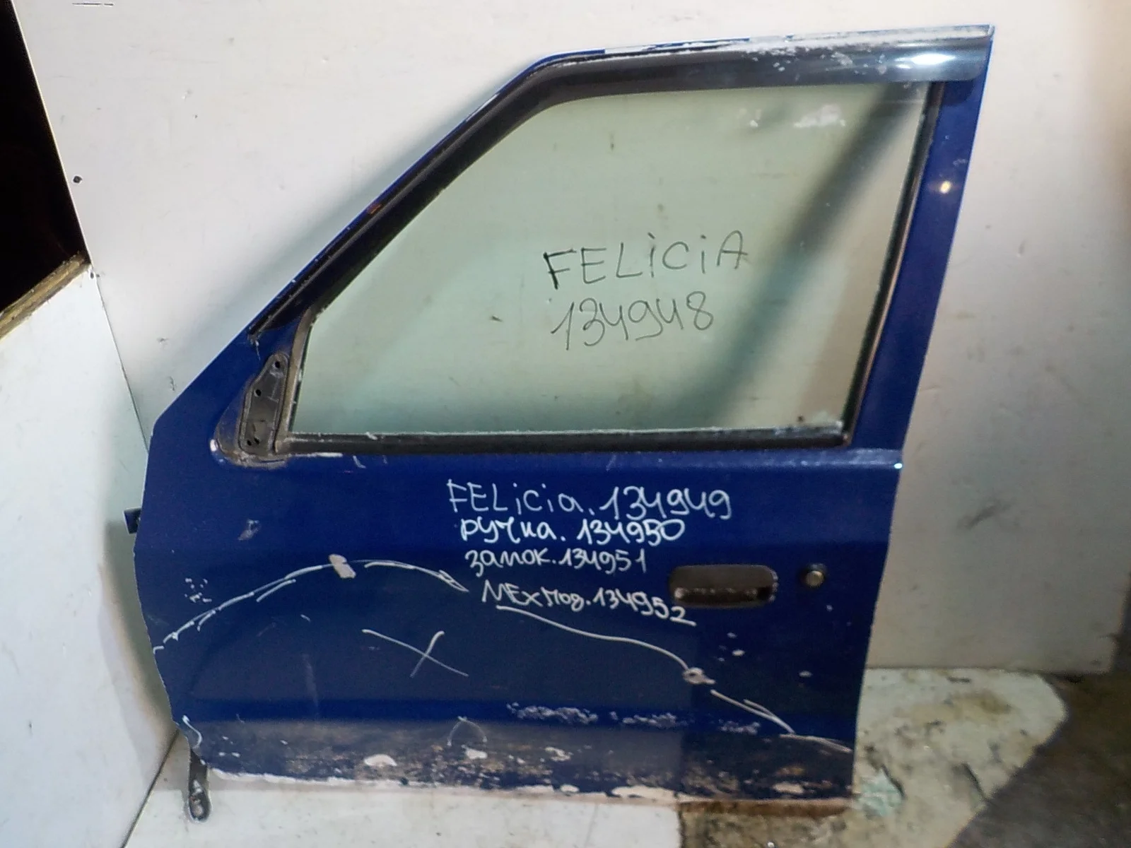 Дверь Skoda Felicia I (1994—2001) Перед Лево