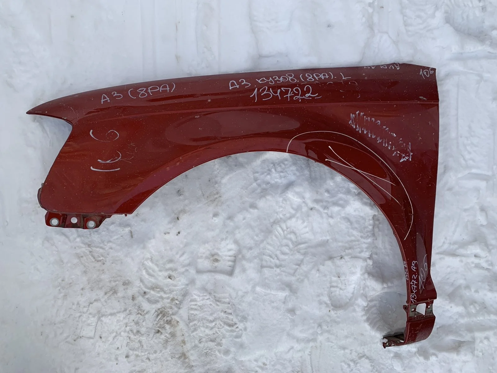 Крыло Audi A3 8P рестайлинг 2 (2008—2013) Перед Лево