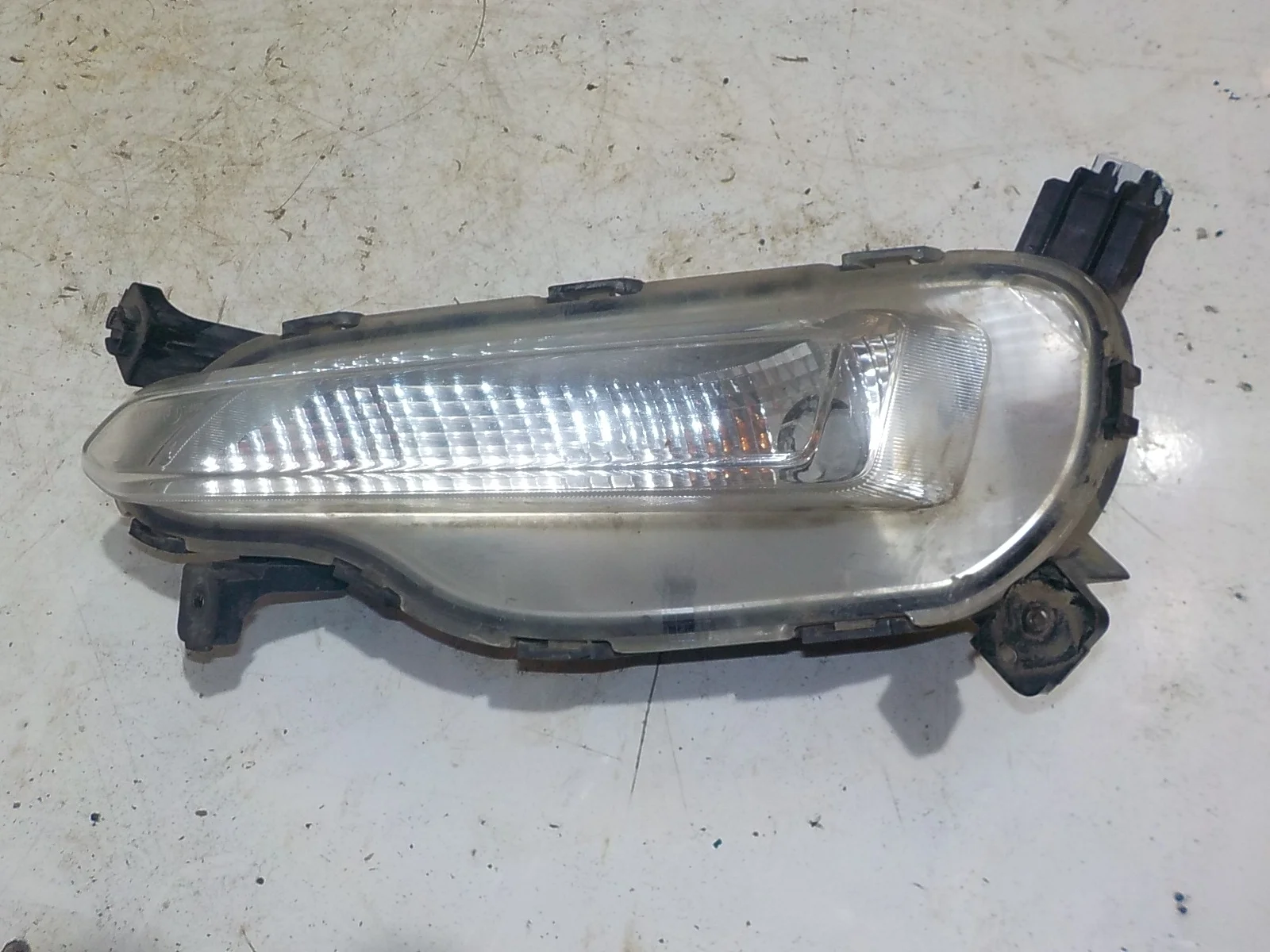 Фара противотуманная Hyundai Solaris II (2017—2020) Перед Право