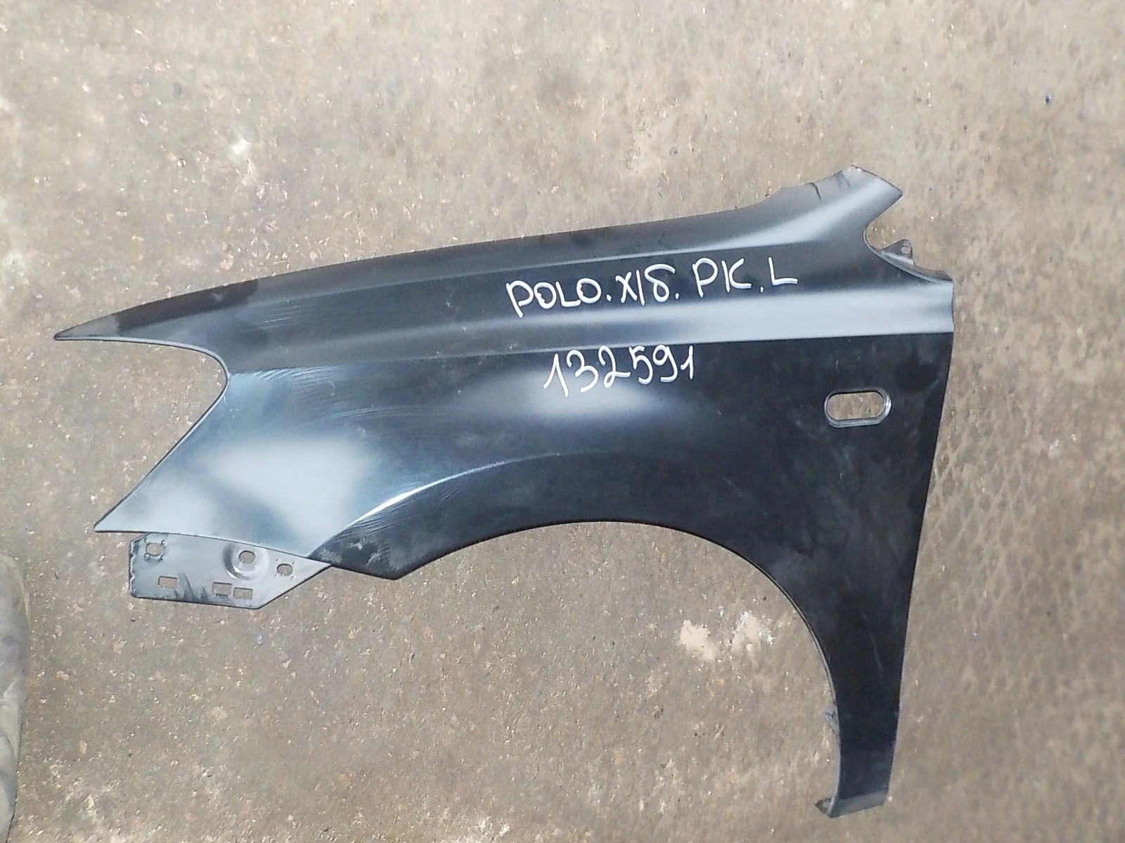 Крыло Volkswagen Polo V (2009—2015) Перед Лево