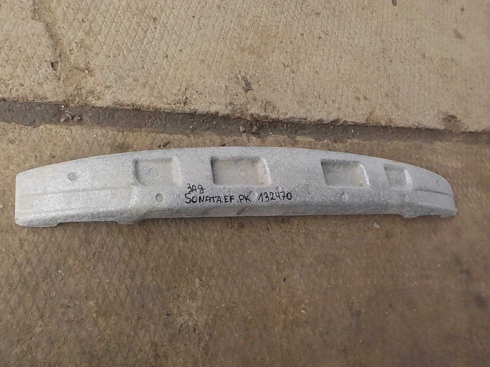 Абсорбер бампера Hyundai Sonata V рестайлинг (2007—2010) Зад