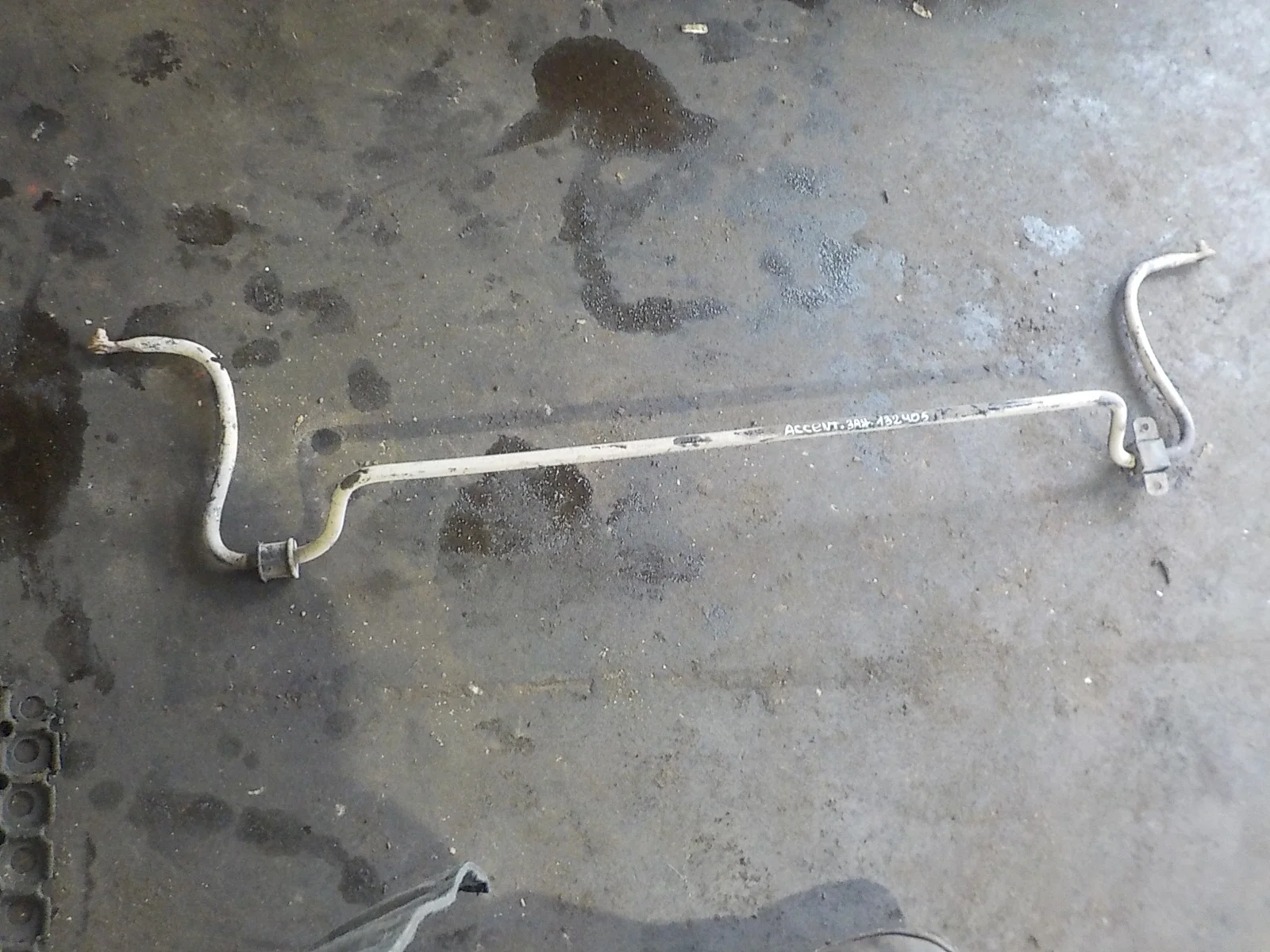 Стабилизатор Hyundai Accent II (1999—2012) Зад