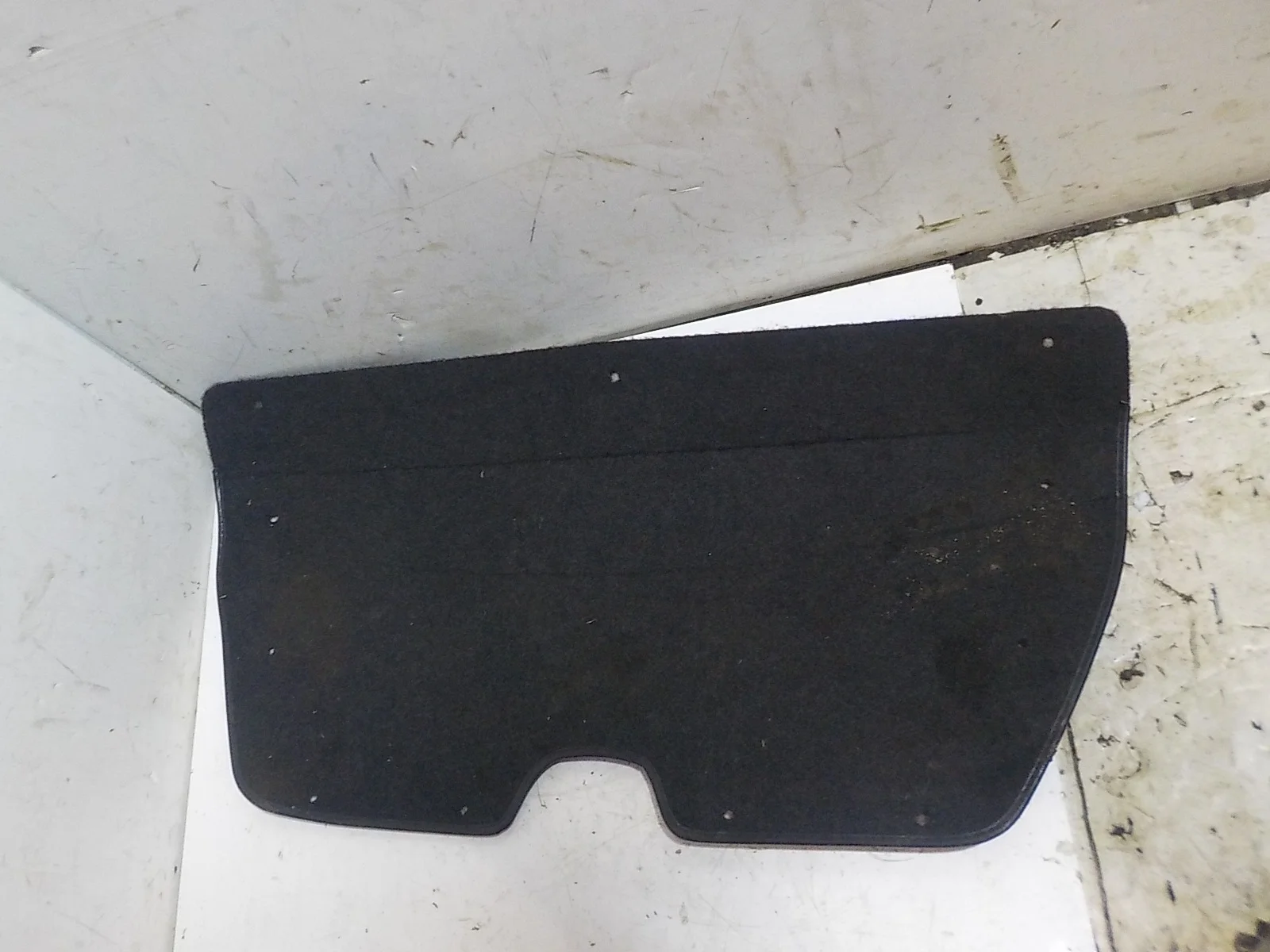 Обшивка багажника Toyota Corolla X (2006—2010)