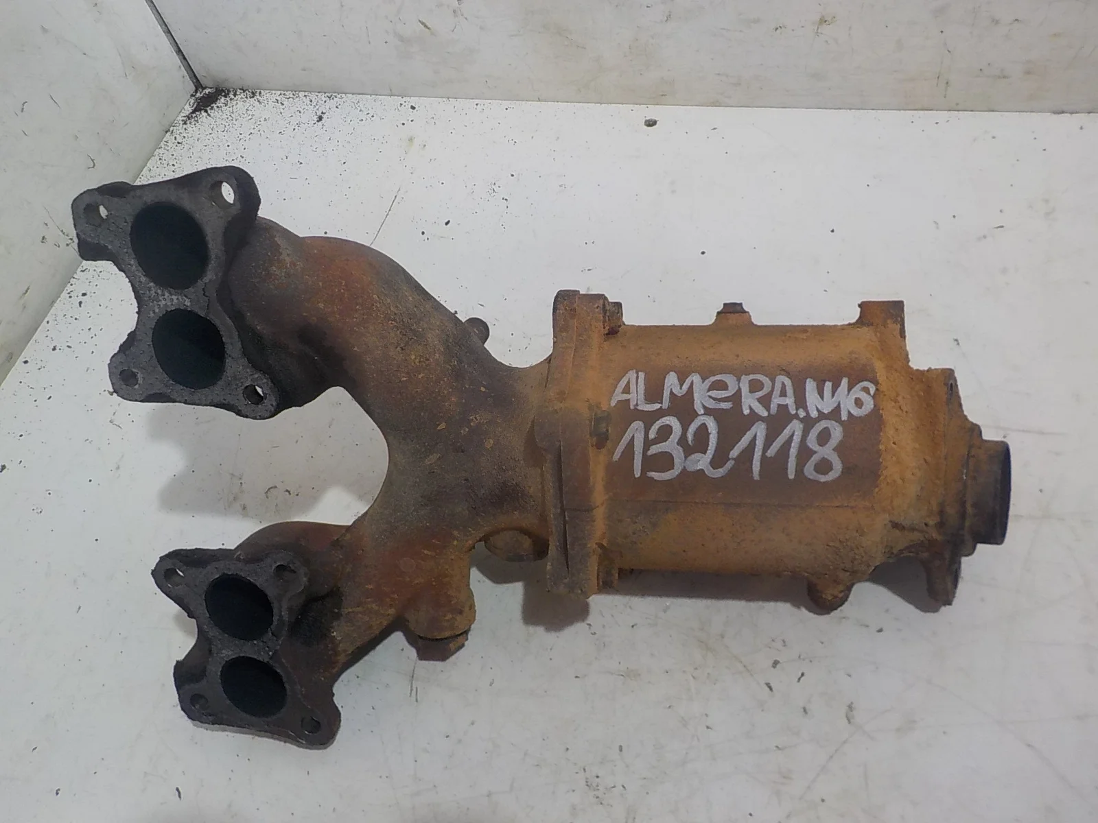 Коллектор выпускной Nissan Primera P12 (2001—2008)