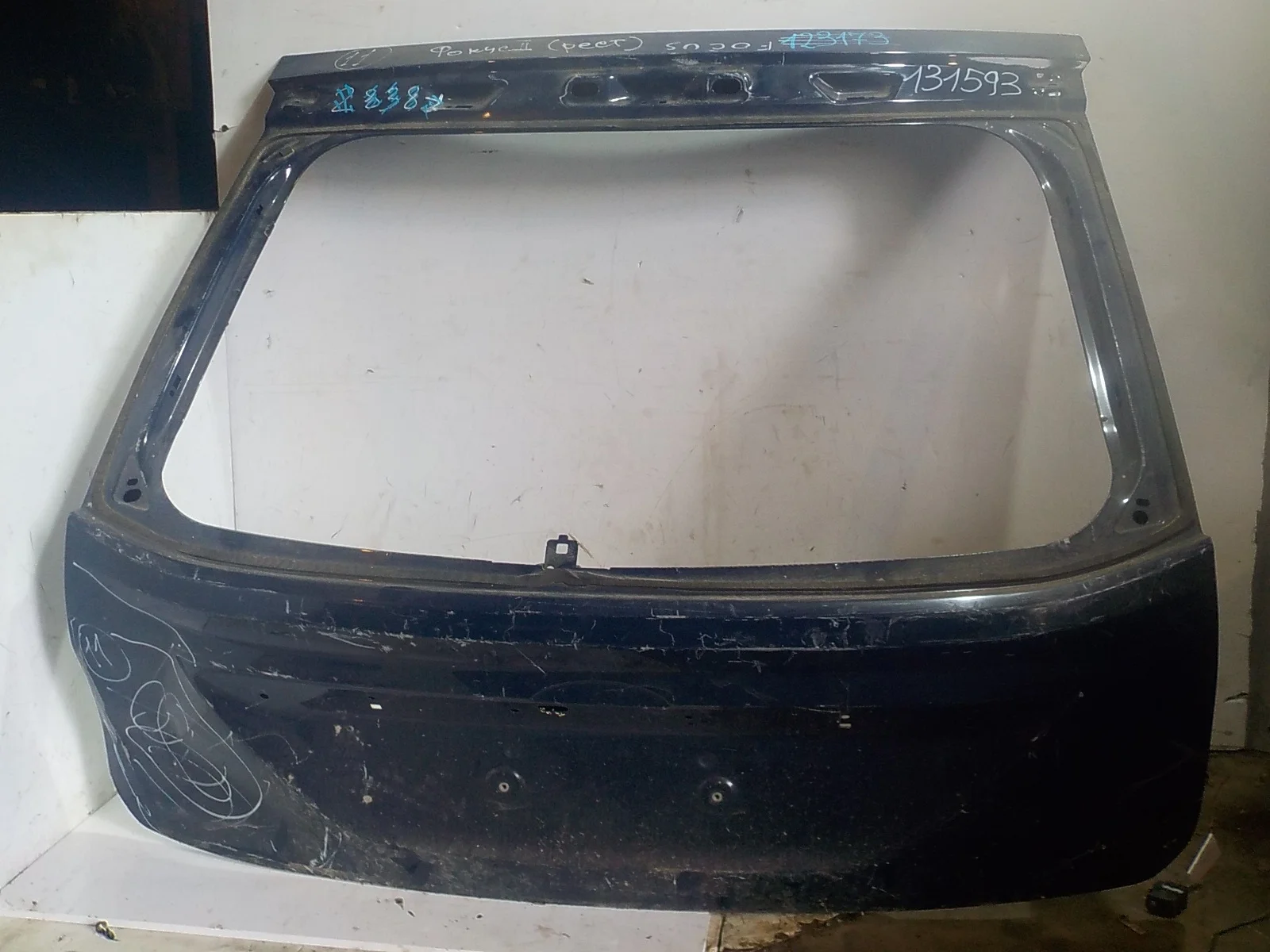 Крышка багажника Ford Focus II рестайлинг (2007—2011)