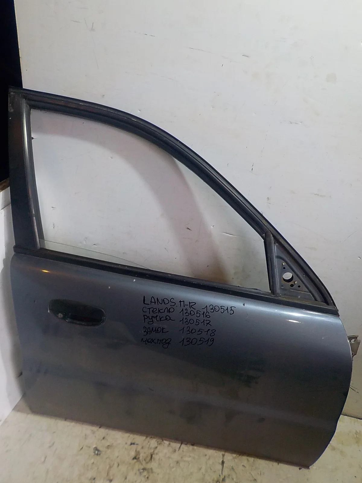 стекло ЗАЗ Chance I (2009—2014) Перед Право