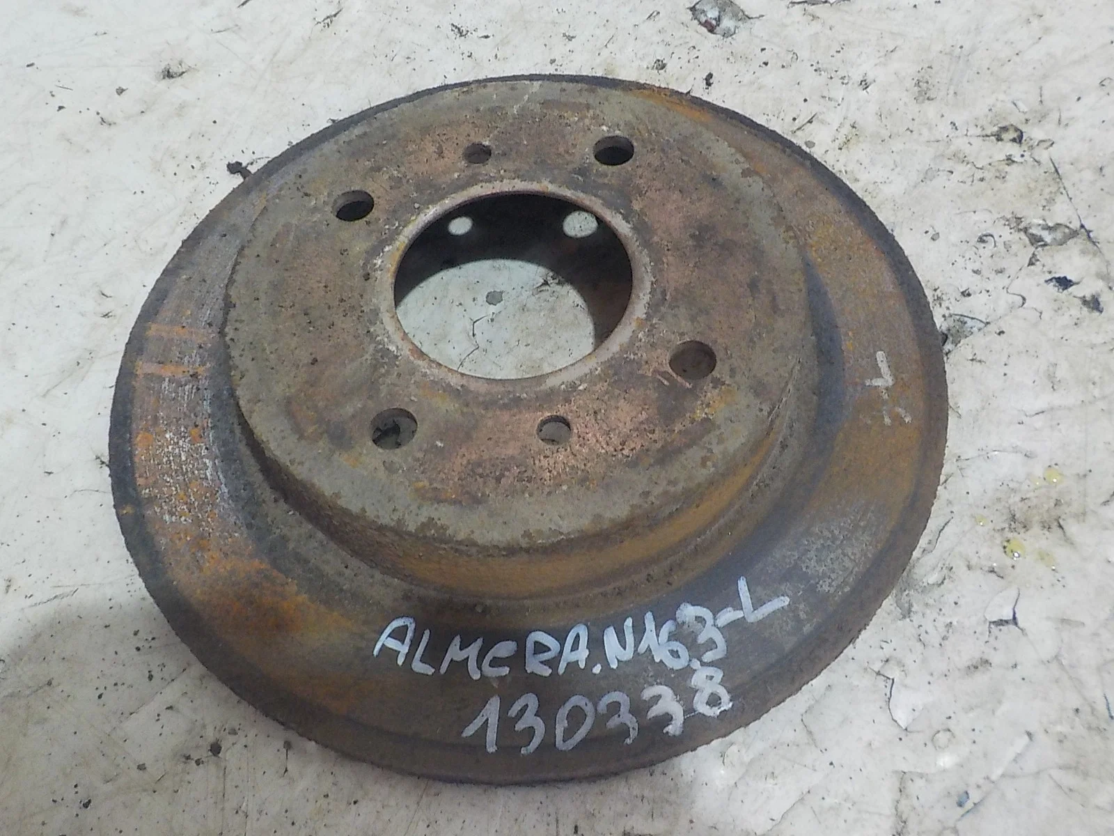 тормозной диск Nissan Almera N16 (2000—2003) Зад Лево