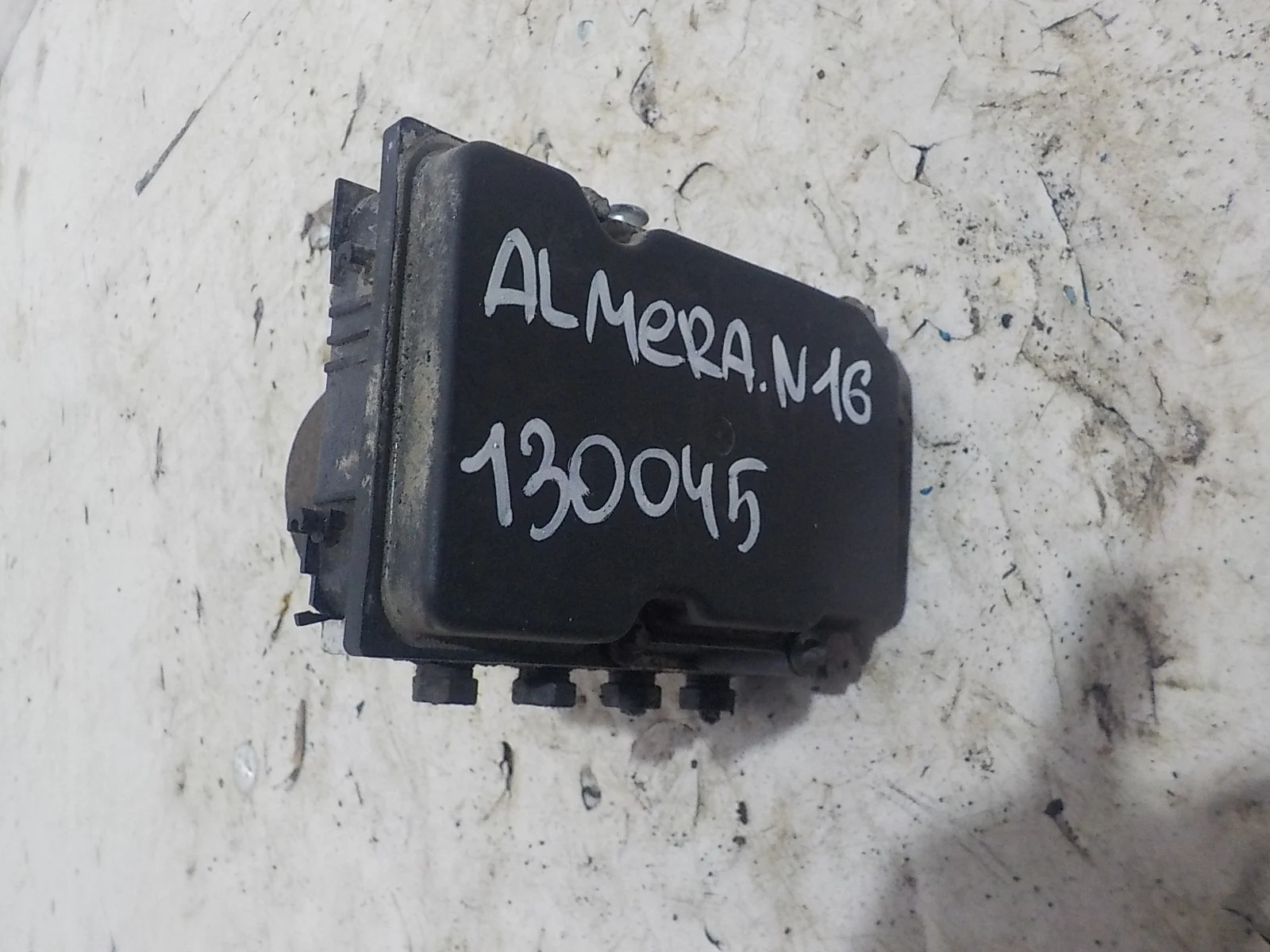 Блок управления ABS Nissan Almera N16 рестайлинг (2002—2006)