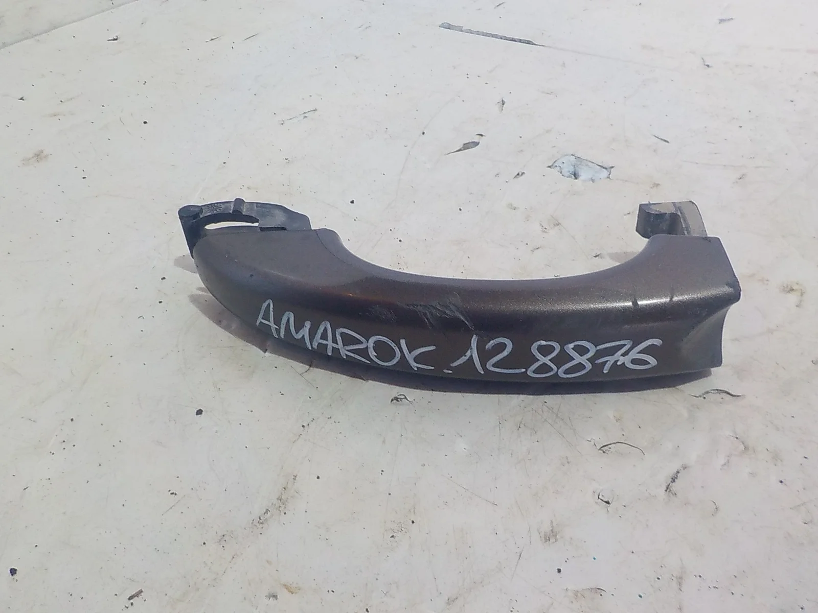 ручка двери внешняя Volkswagen Amarok I (2010—2016)