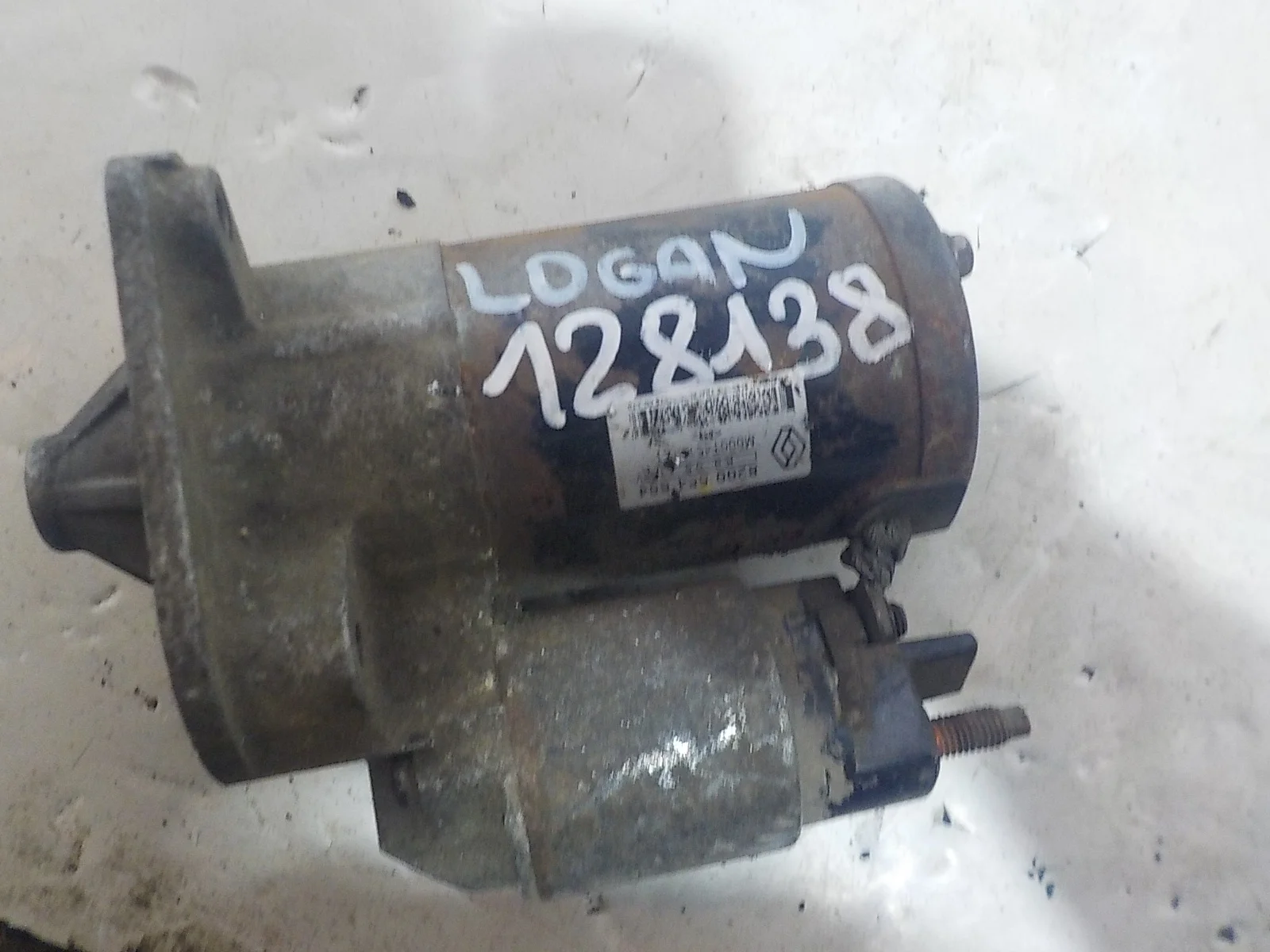 Стартер Renault Logan I (2004—2009)