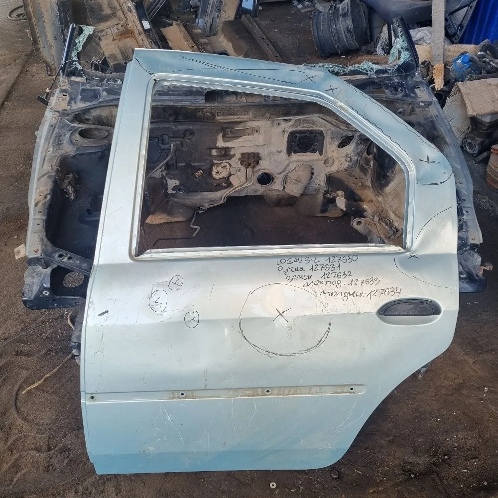 Дверь Renault Logan I (2004—2009) Зад Лево