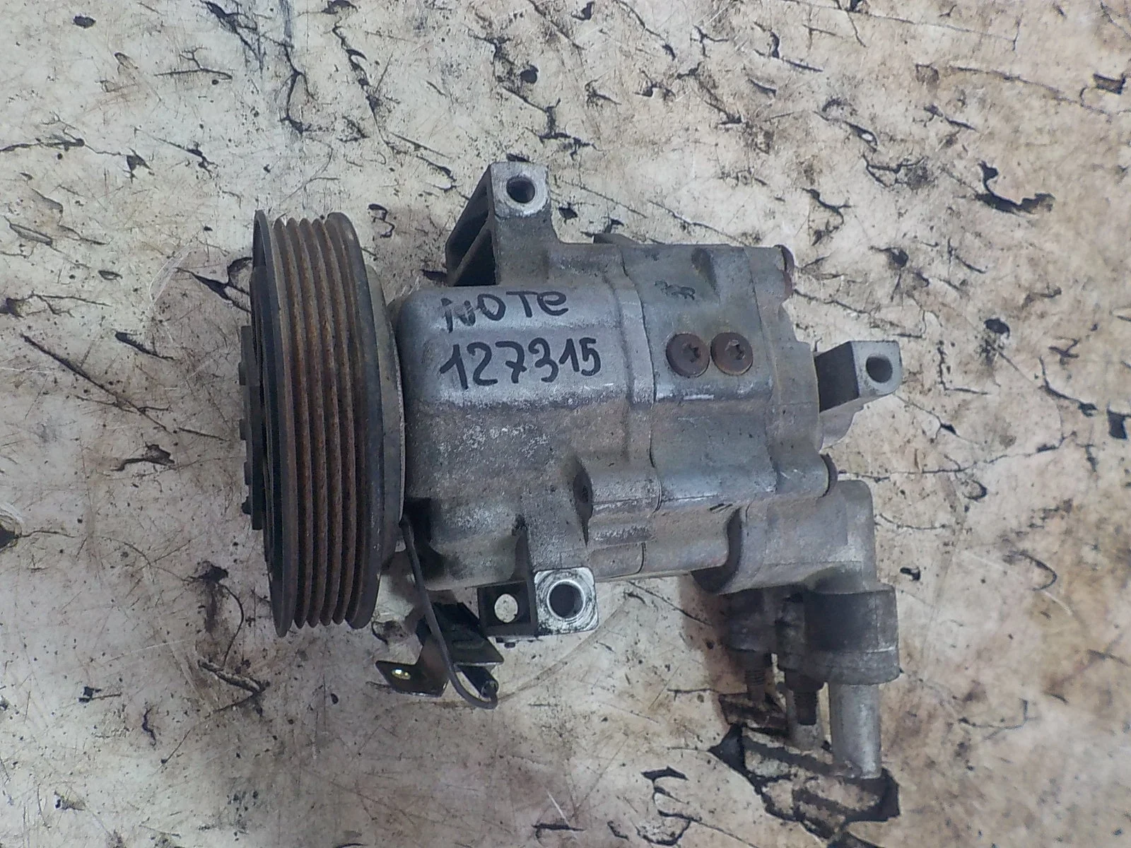 Компрессор кондиционера Nissan Tiida C11 (2004—2012)