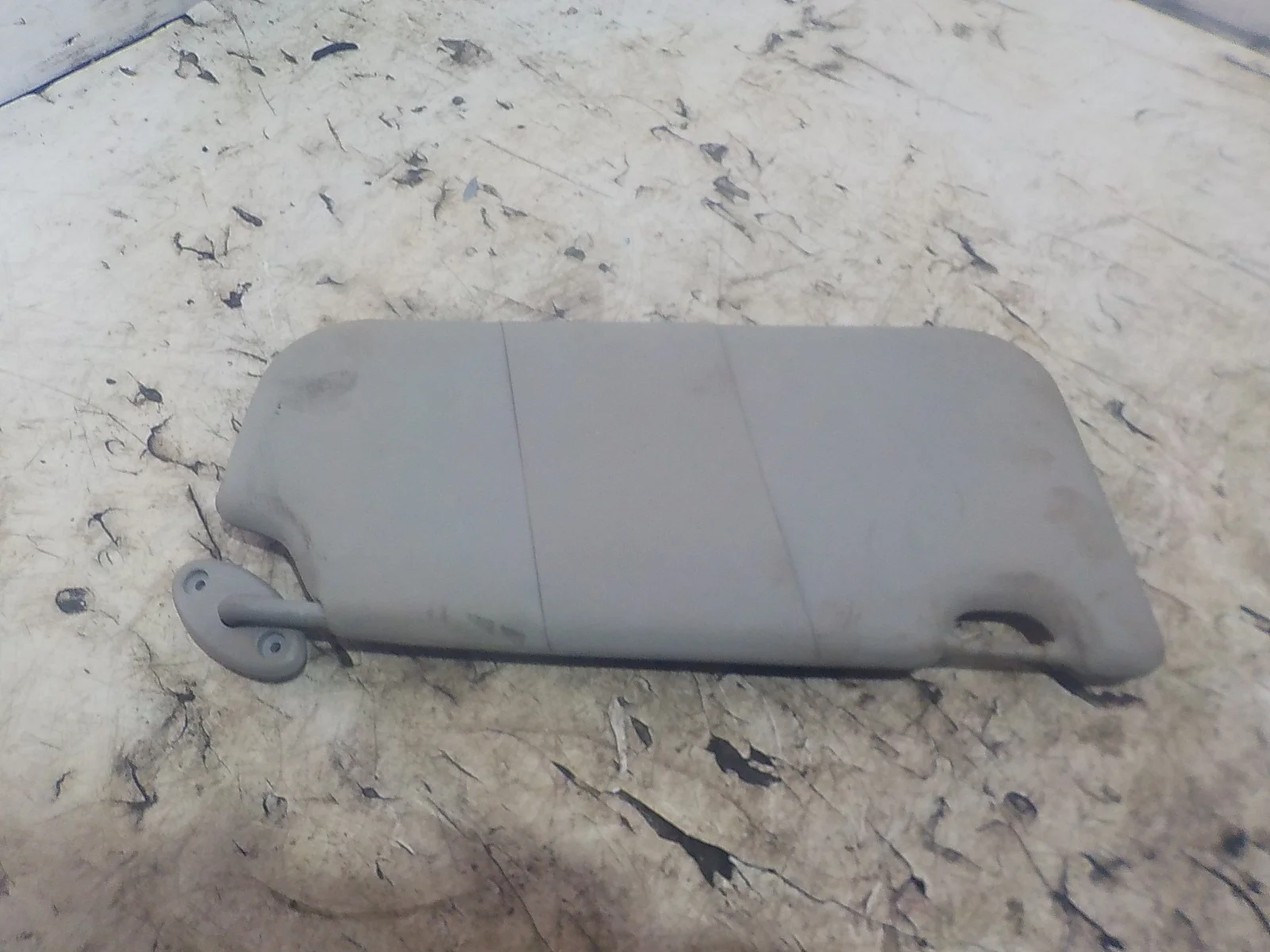 козырек Ford Fusion I рестайлинг (2005—2012) Перед Лево