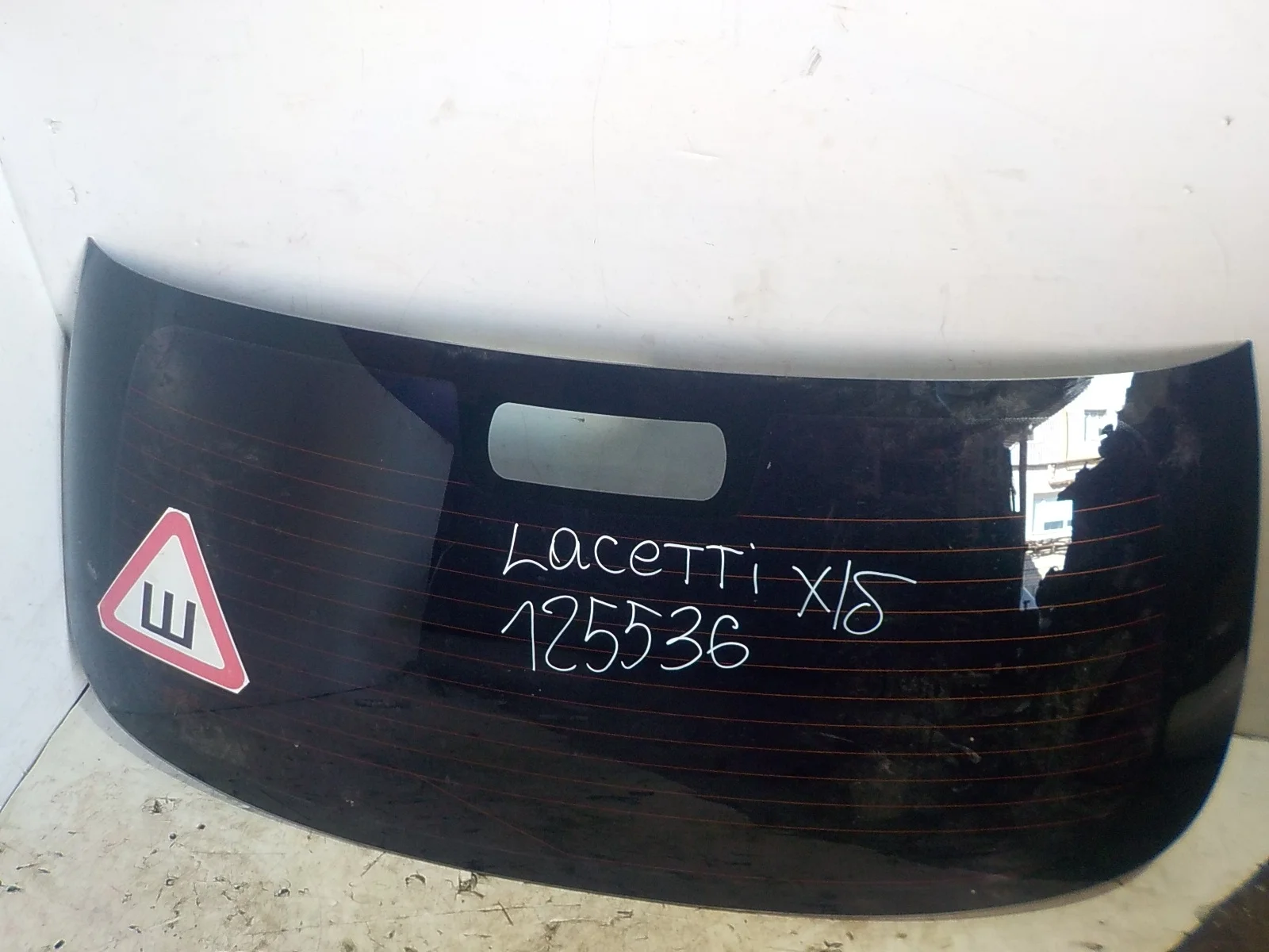 стекло Chevrolet Lacetti I (2004—2013)