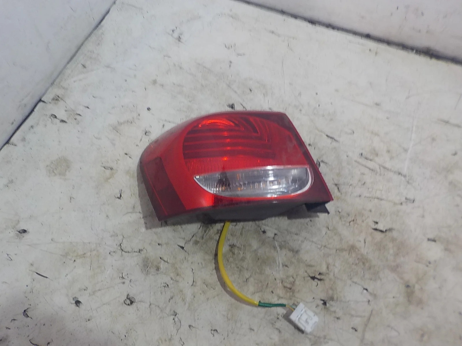 Фонарь Lexus GS III (2004—2007) Зад Лево