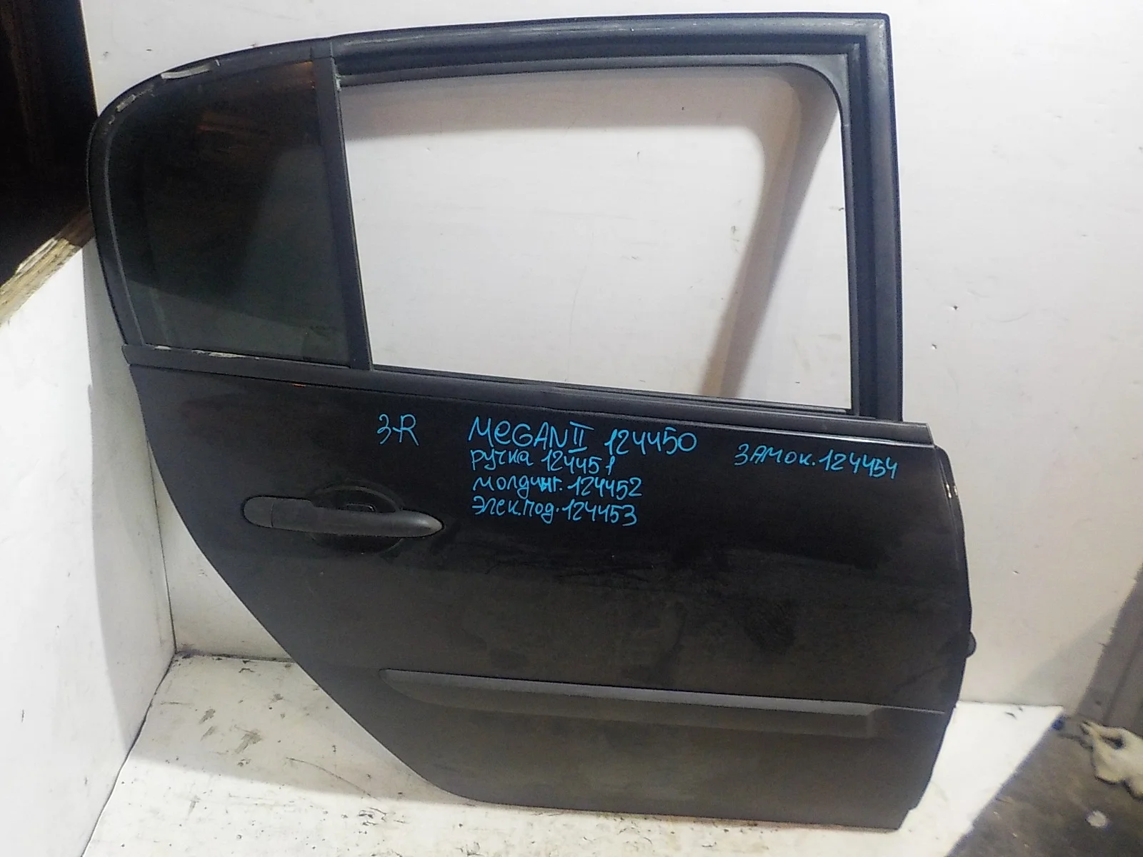 Дверь Renault Megane II рестайлинг (2006—2009) Зад Право