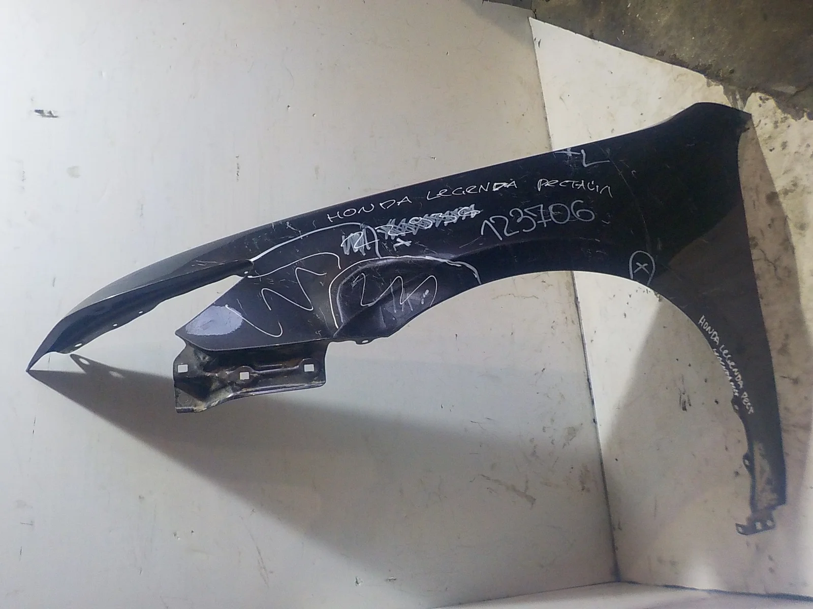Крыло Honda Legend IV рестайлинг (2008—2012) Перед Лево
