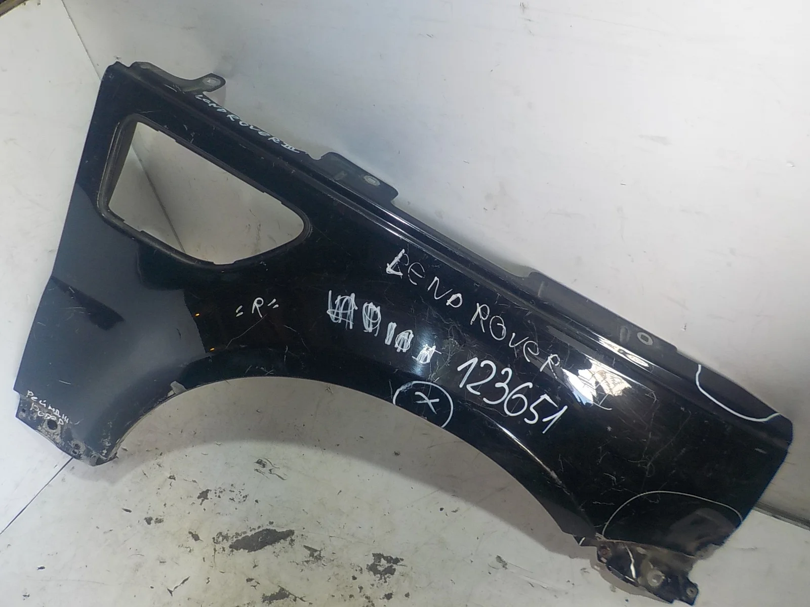 Крыло Land Rover Range Rover Sport I (2005—2009) Перед Право