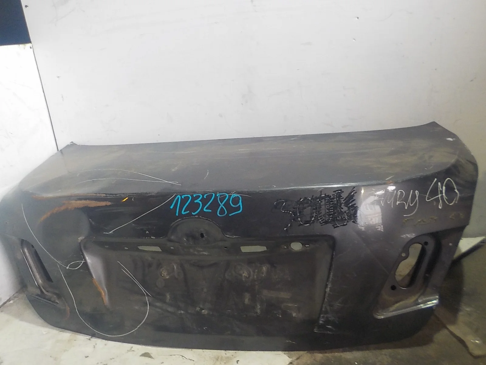 Крышка багажника Toyota Camry XV40 (2006—2009)