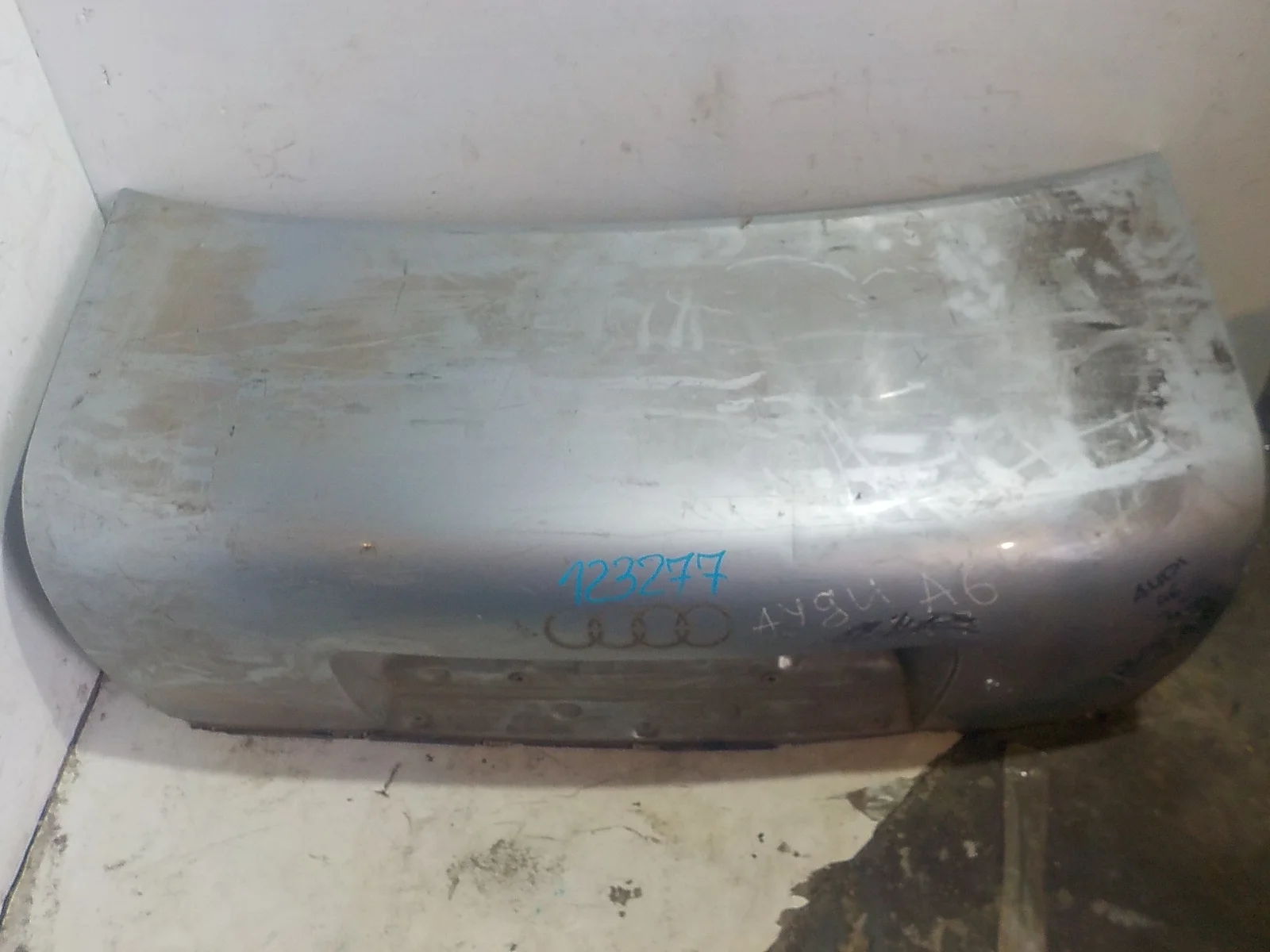 Крышка багажника Audi A6 C5 (1997—2001)