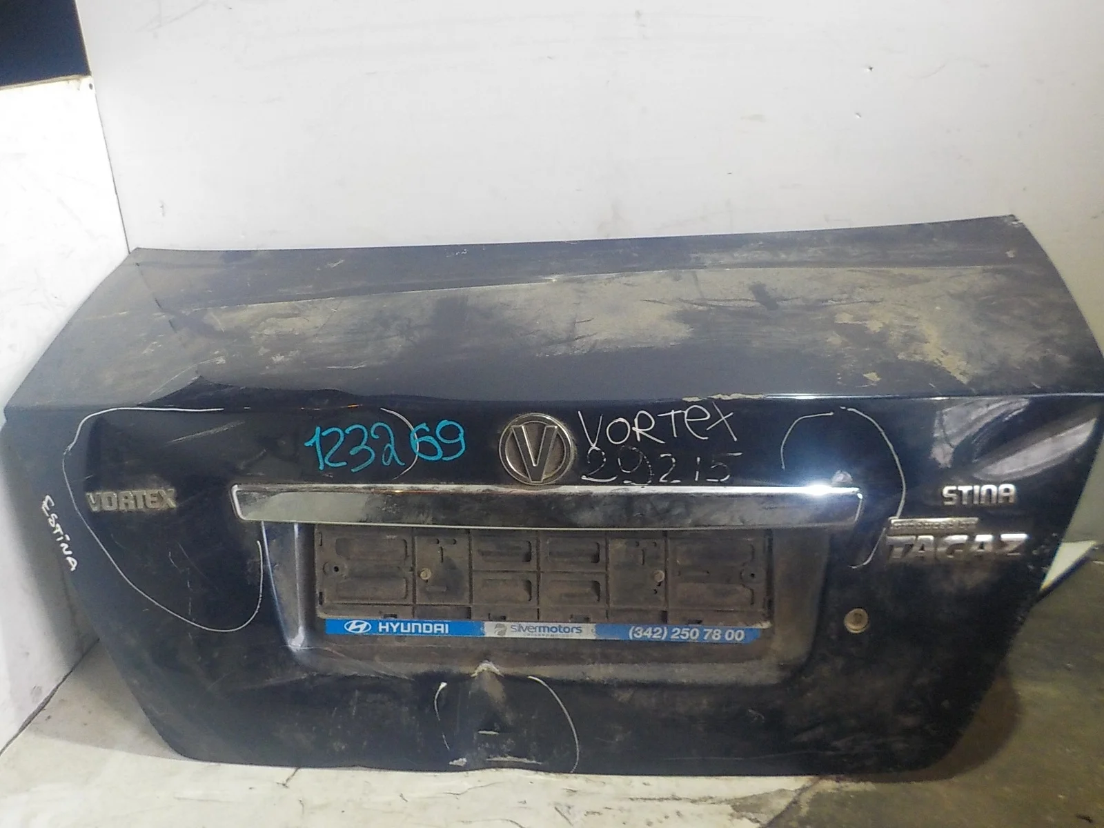 Крышка багажника Chery Fora (A21) A21 (2006—2011)