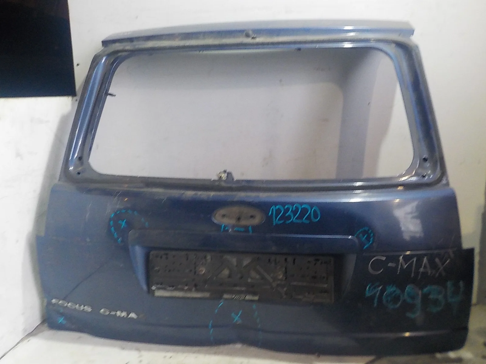 Крышка багажника Ford C-MAX I (2003—2007)