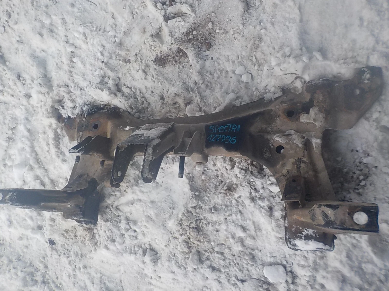 Подрамник Kia Spectra I рестайлинг 2 (2004—2011) Перед