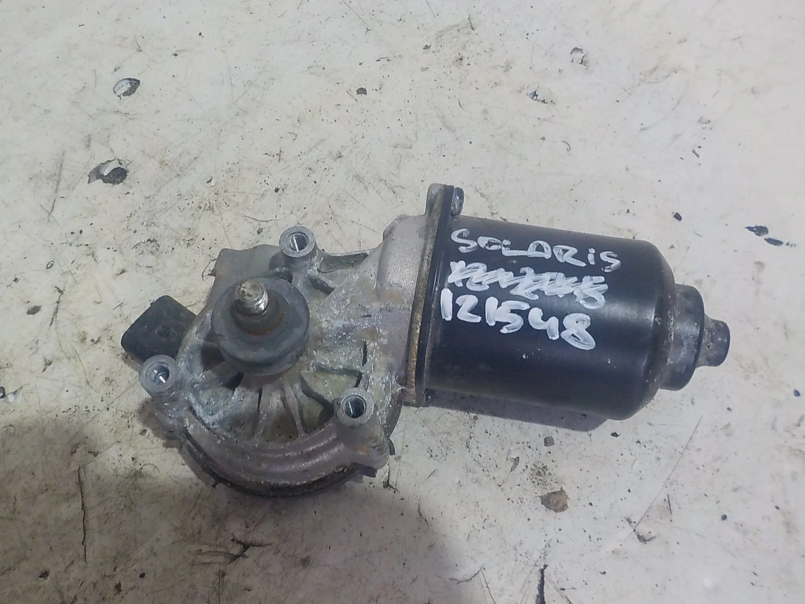 моторчик дворников Hyundai Solaris I (2010—2014) Перед