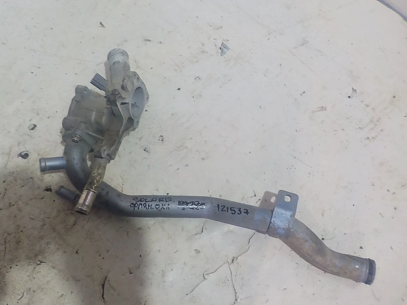 фланец системы охлаждения Hyundai Solaris I (2010—2014)