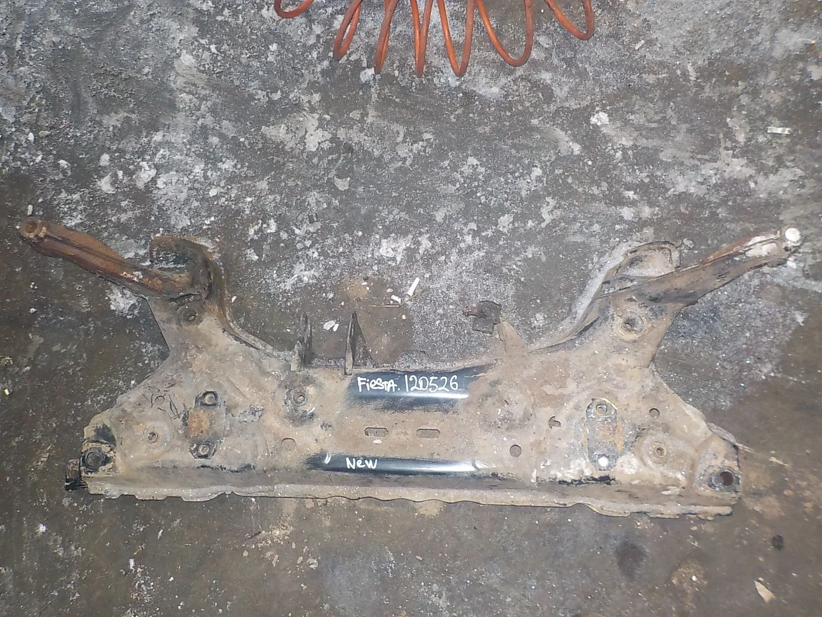 Подрамник Ford Fiesta Mk6 (2008—2013) Перед