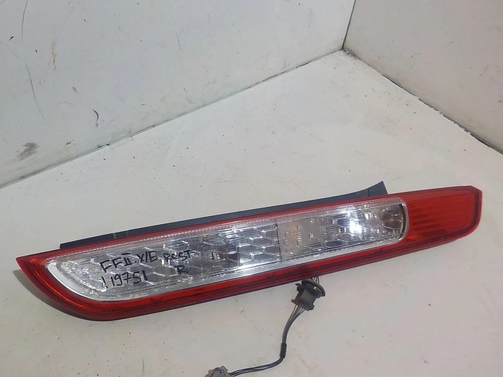 Фонарь Ford Focus II рестайлинг (2007—2011) Зад Право