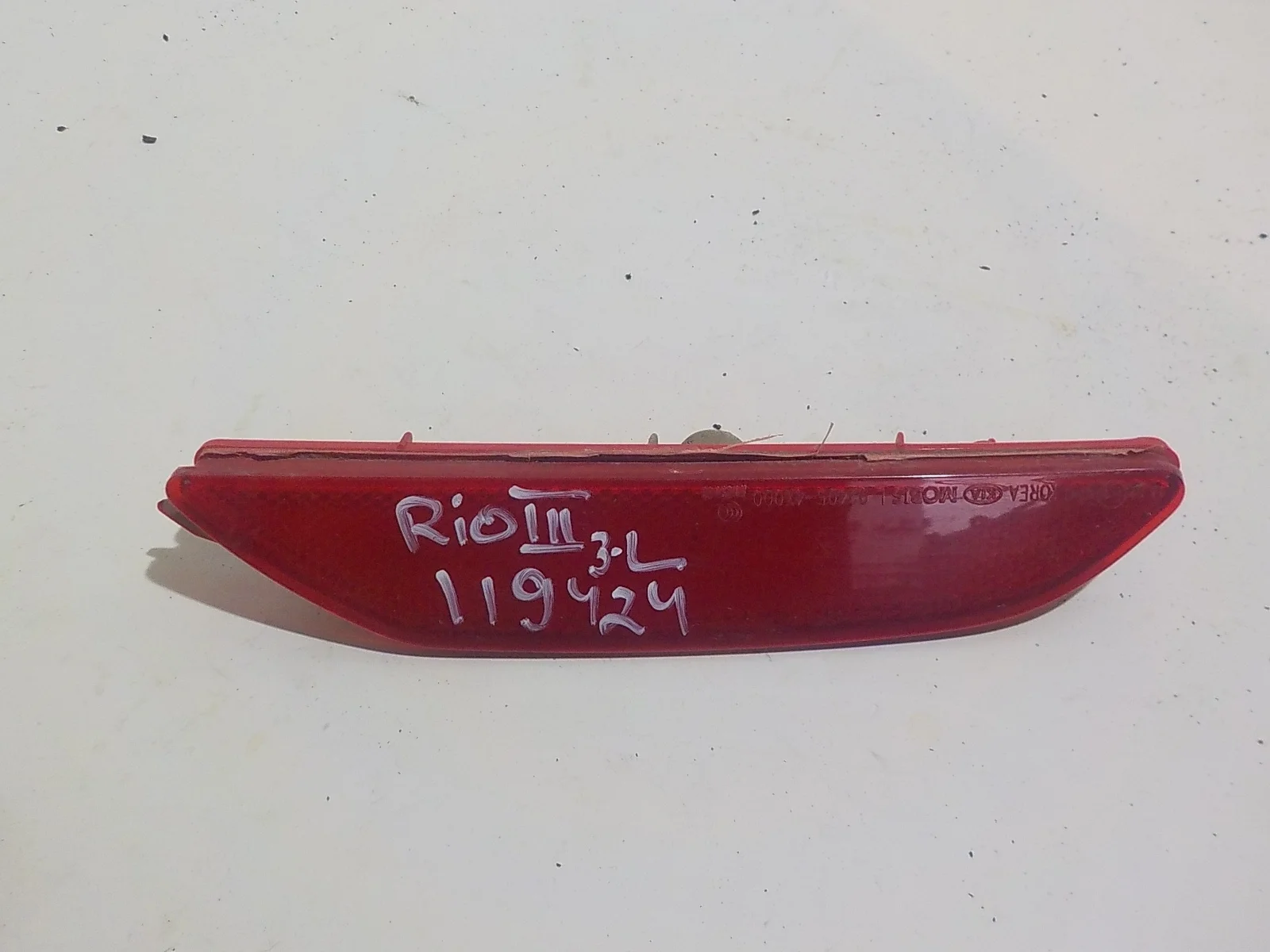 катафот Kia Rio III (2011—2015) Зад Лево