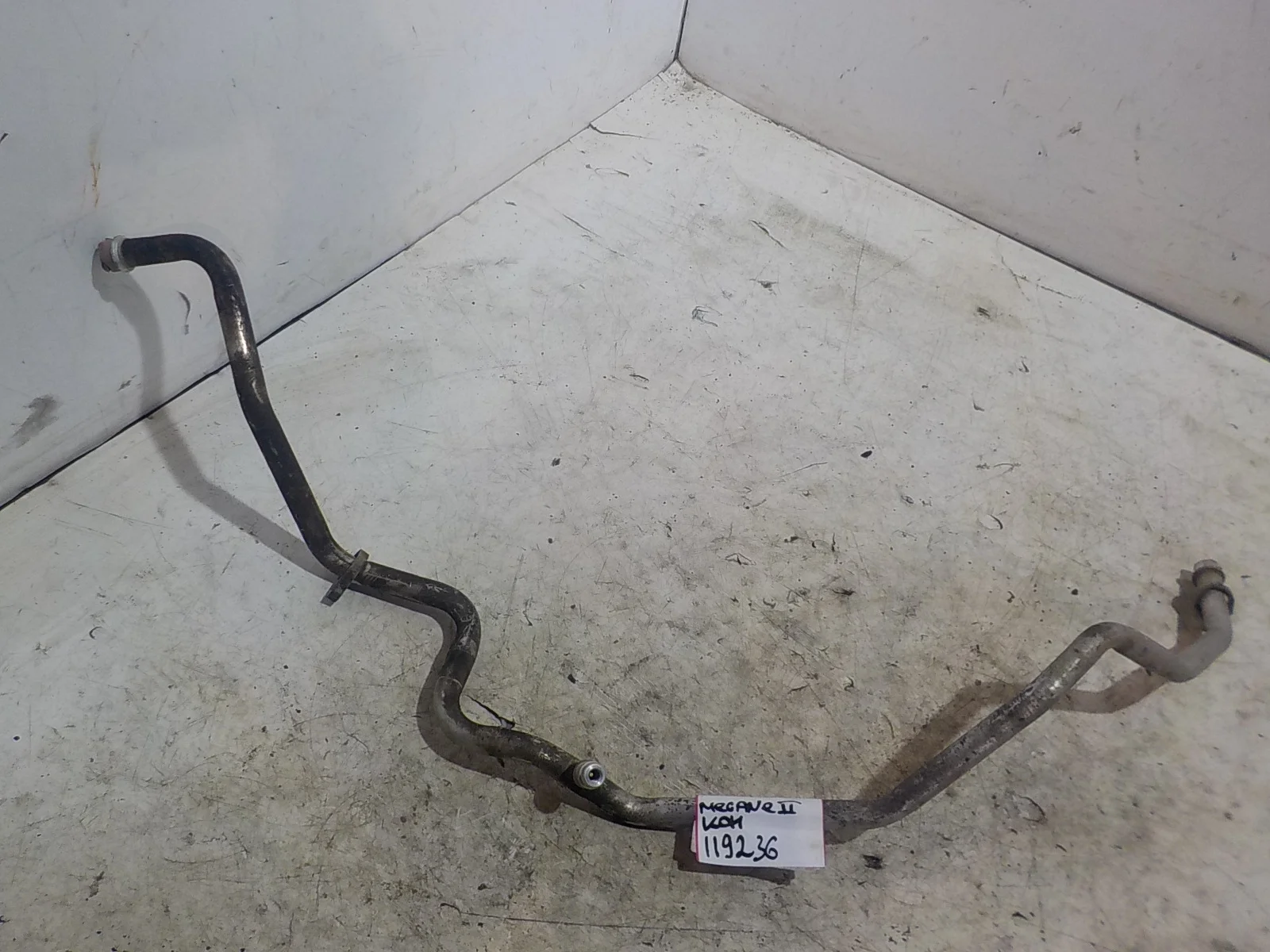 Трубка кондиционера Renault Megane II (2002—2006)