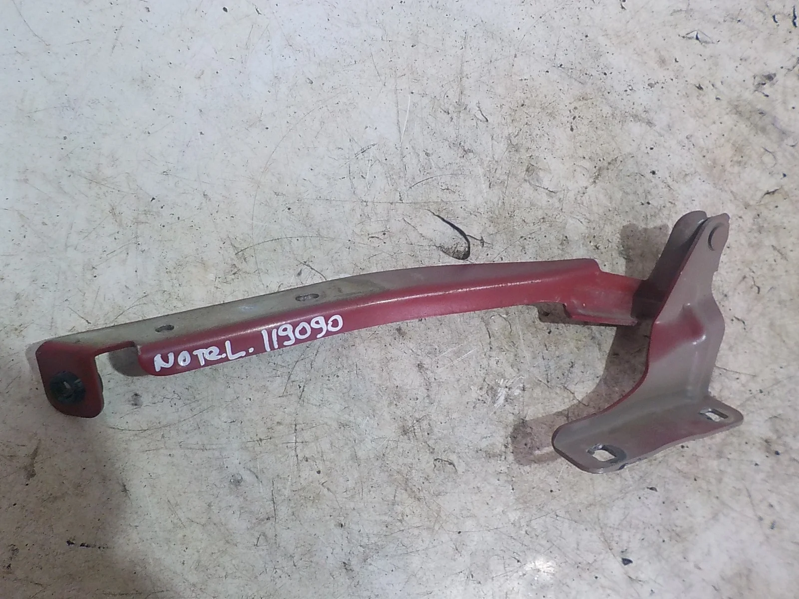 Петля капота Nissan Note E11 рестайлинг (2008—2013) Перед Лево