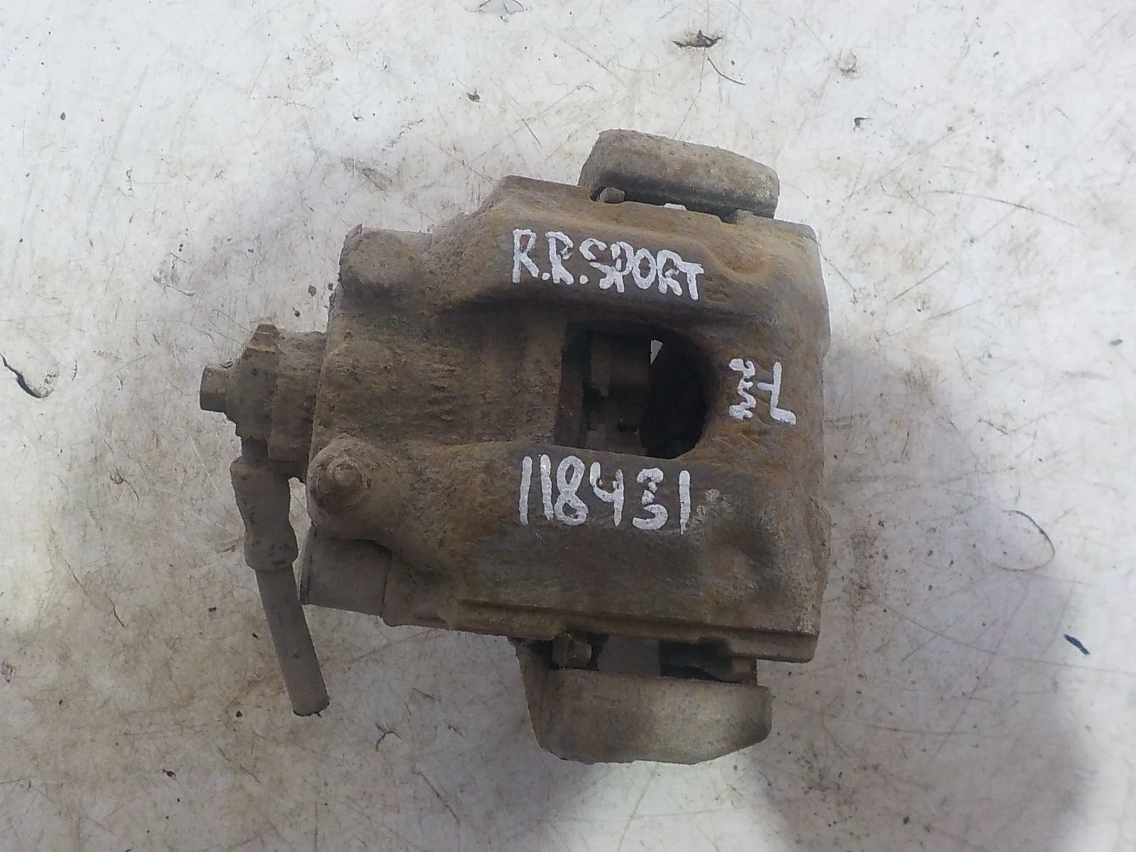 суппорт Land Rover Range Rover III (2002—2005) Зад Лево