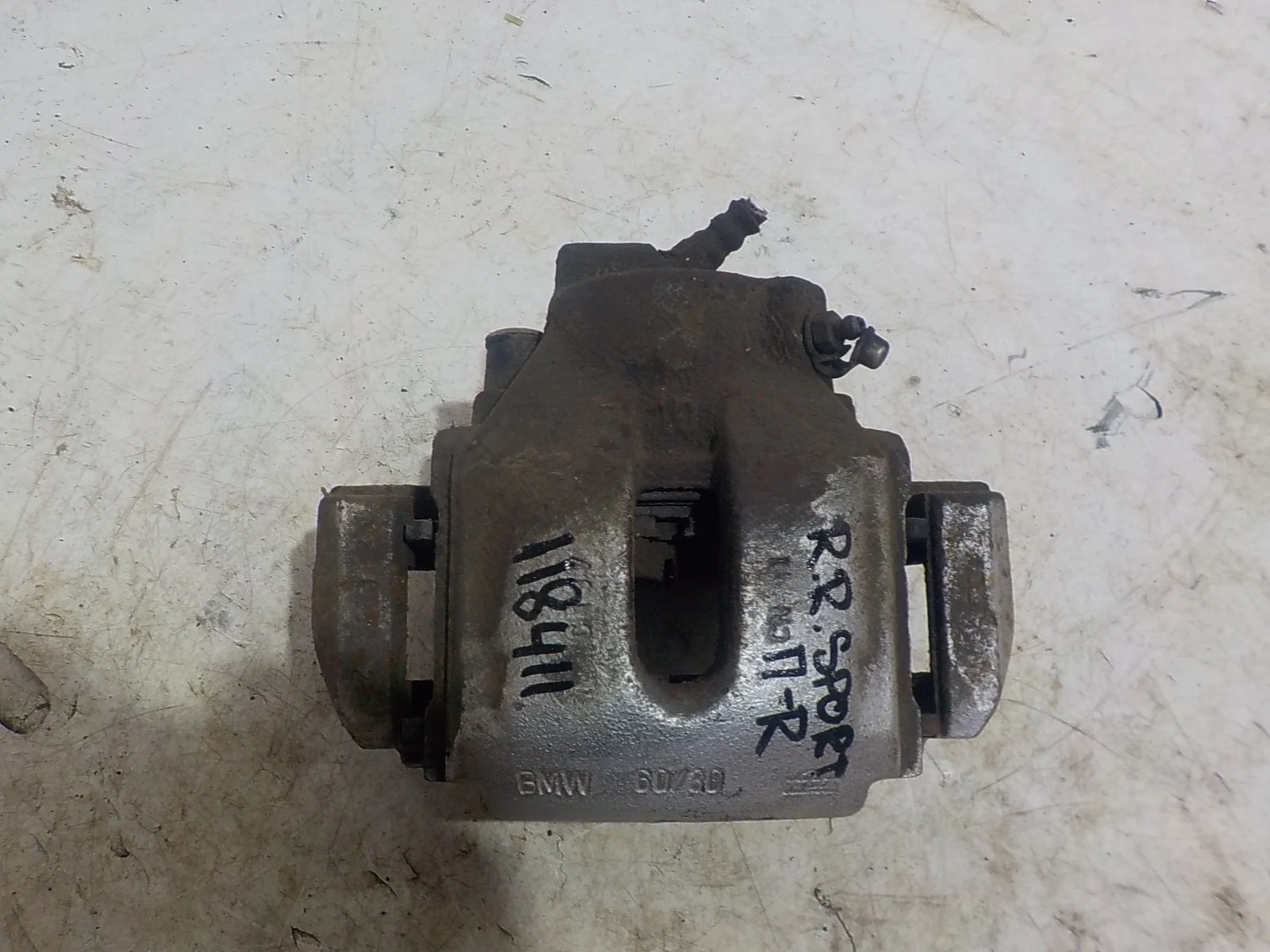 суппорт Land Rover Range Rover III (2002—2005) Перед Право