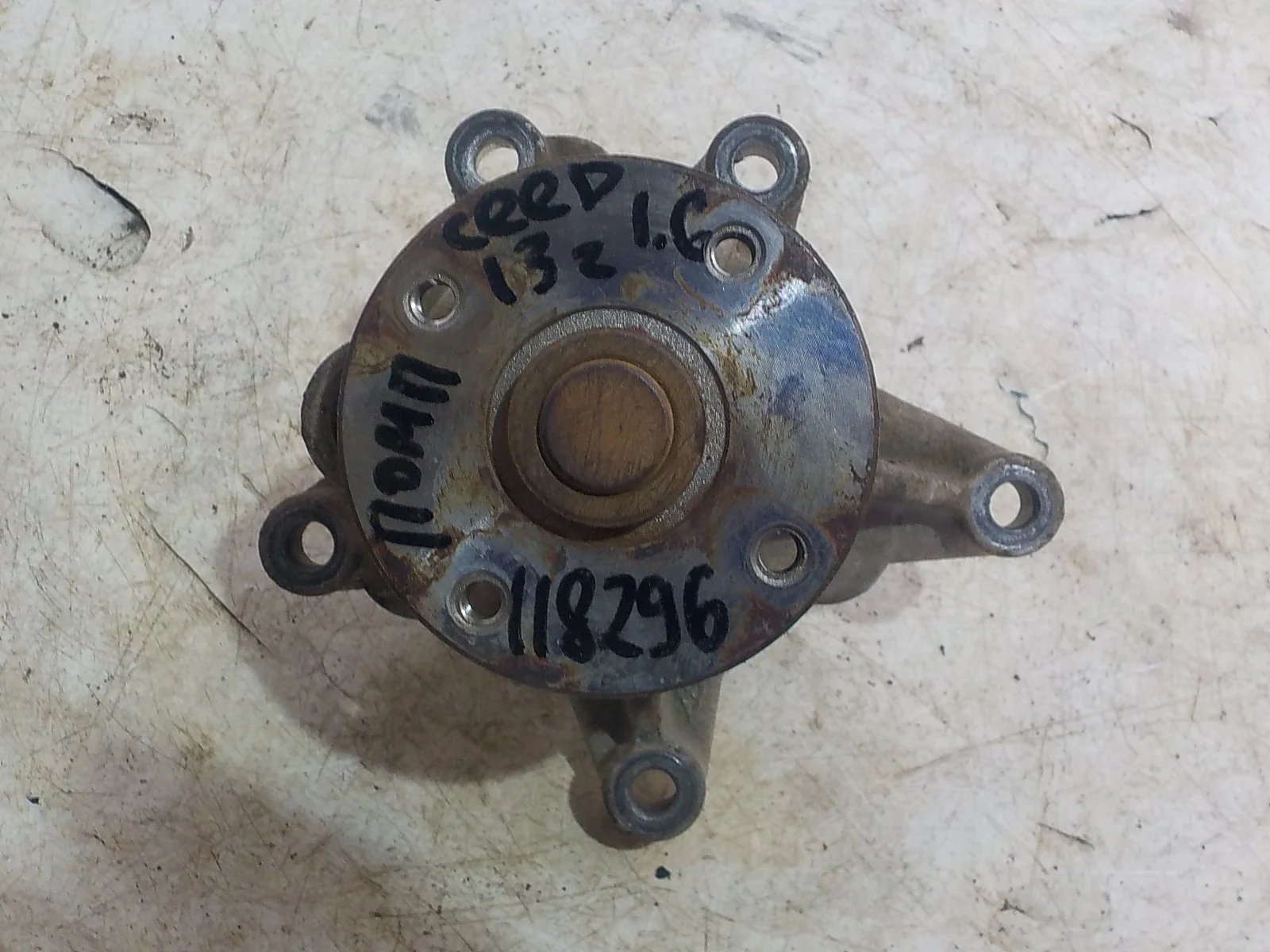 Помпа Kia Forte I (2008—2013)