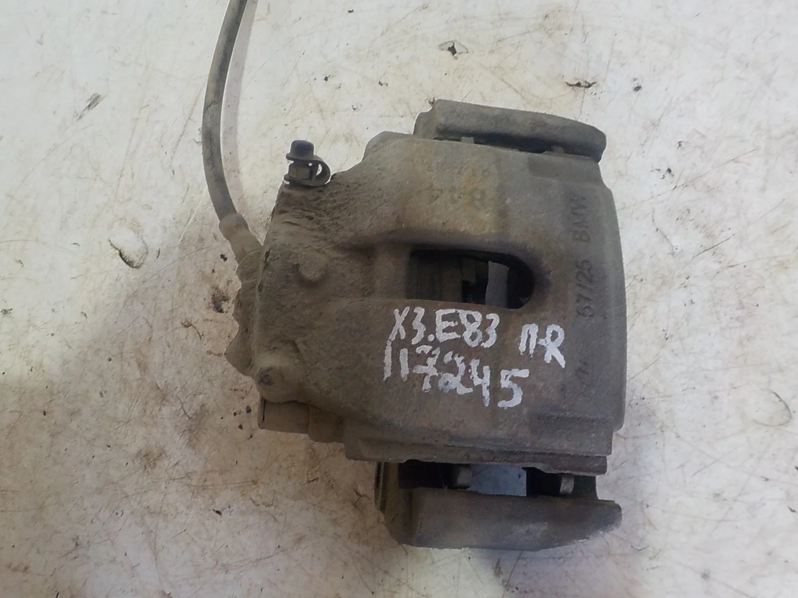 суппорт BMW X3 E83 рестайлинг (2006—2010) Перед Право