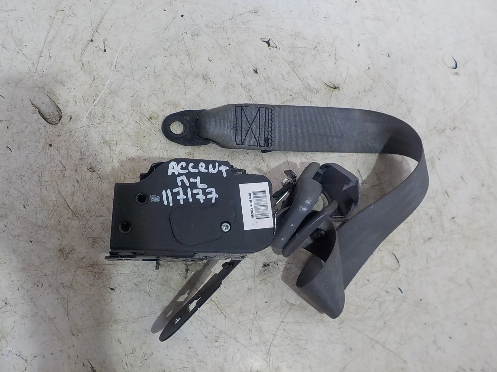 Ремень безопасности Hyundai Accent II (1999—2012) Перед Лево