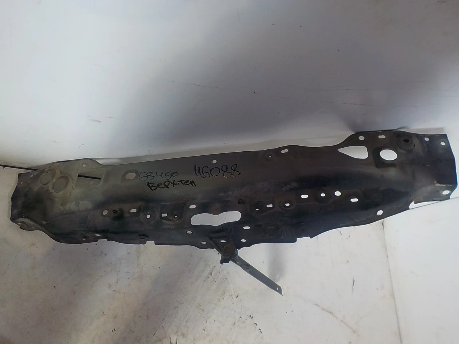 Телевизор Lexus GS III (2004—2007)   Верх