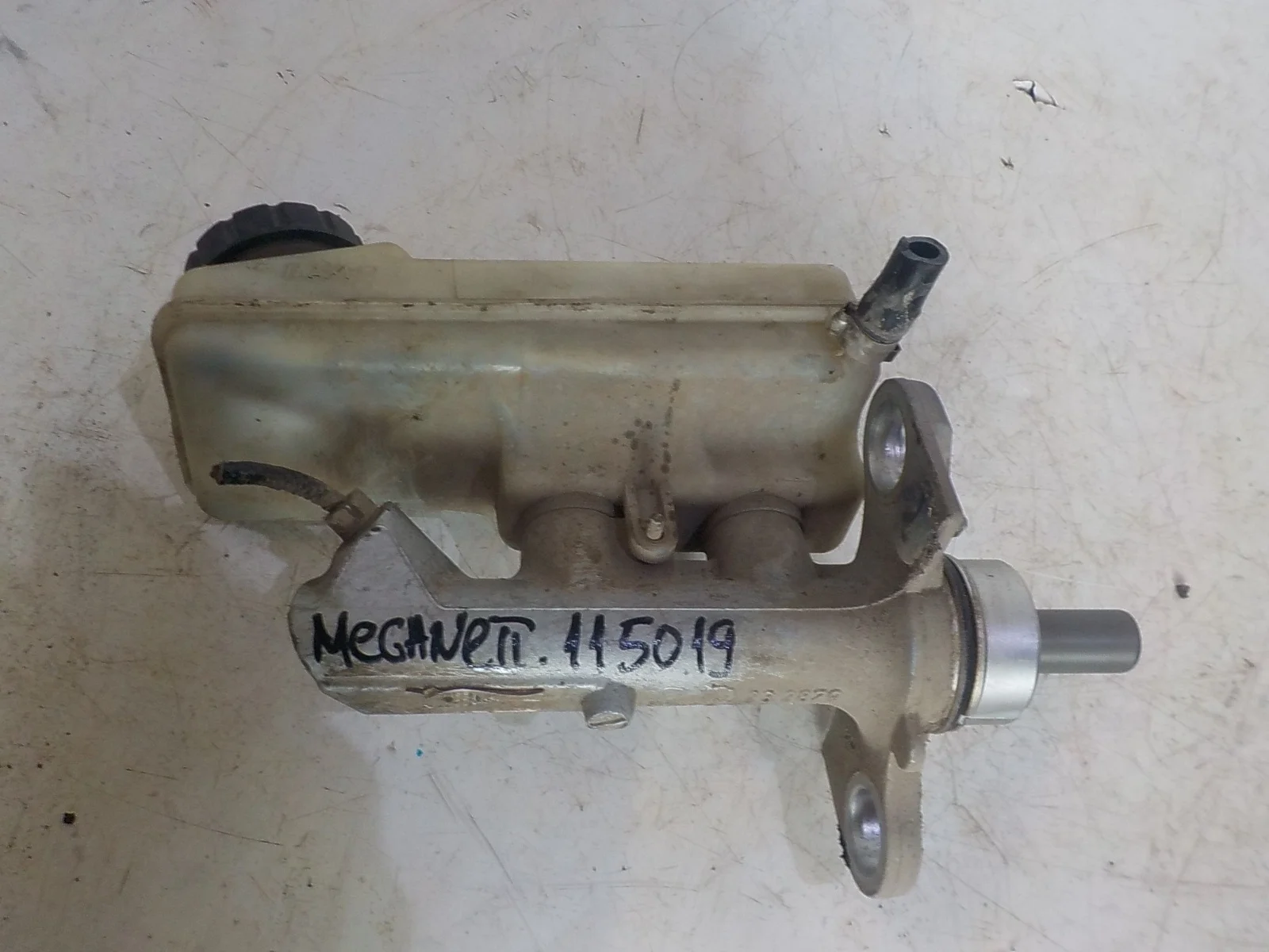 тормозной цилиндр Renault Megane II (2002—2006)