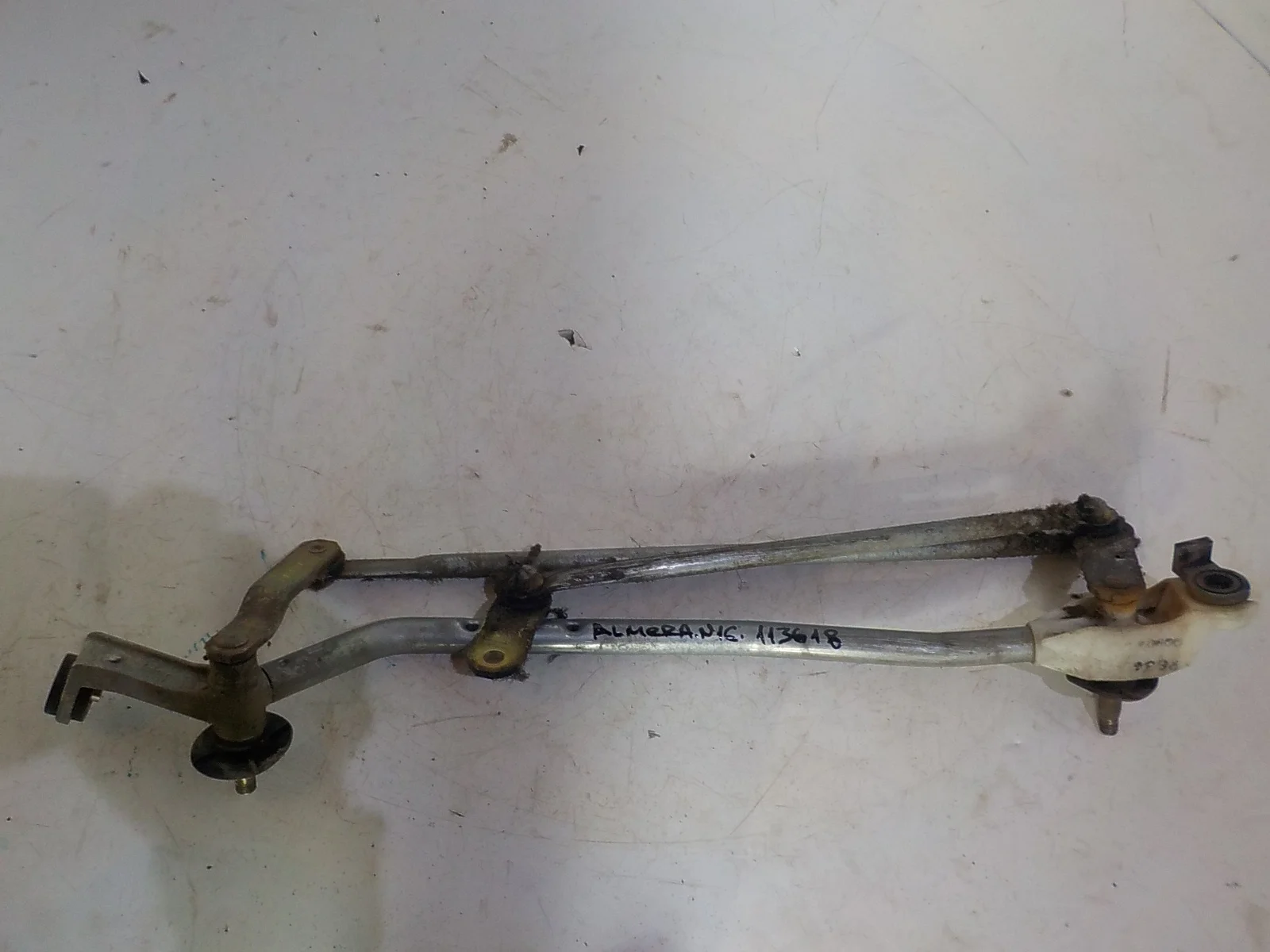 трапеция дворников Nissan Almera N16 рестайлинг (2002—2006)