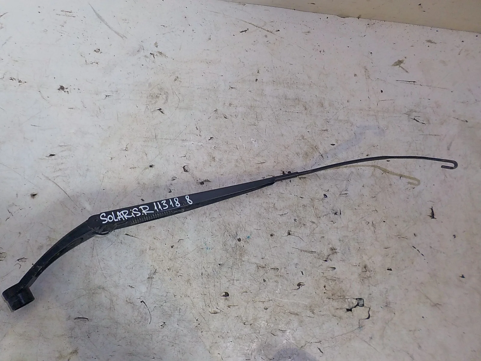 Поводок стеклоочистителя Hyundai Solaris I (2010—2014)