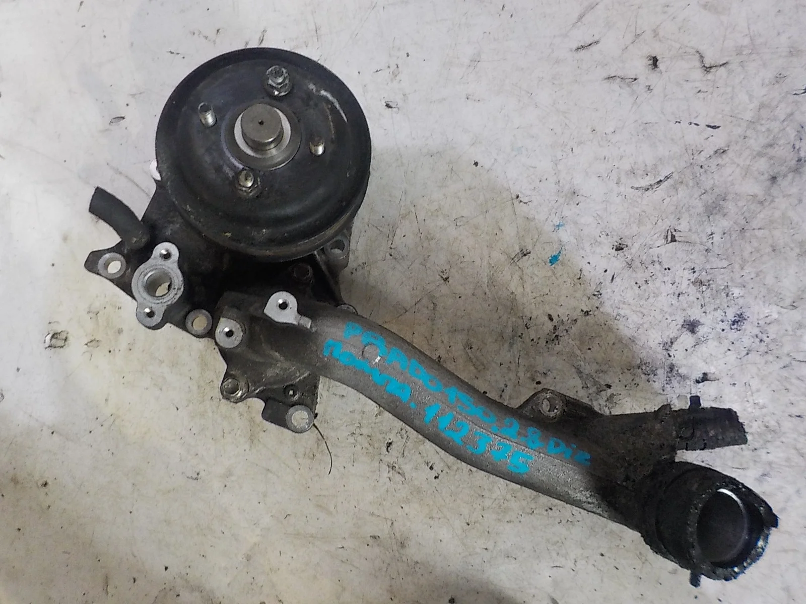 Помпа Toyota Land Cruiser Prado 150 рестайлинг (2013—2017)