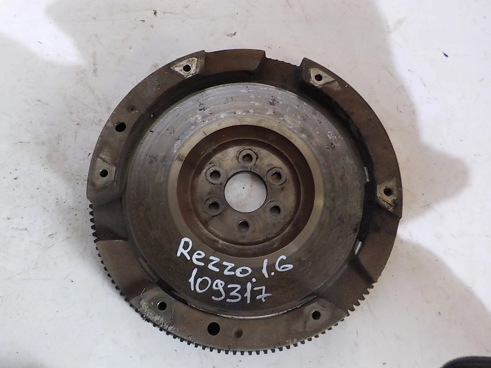 Маховик Daewoo Nexia I (1995—2008)