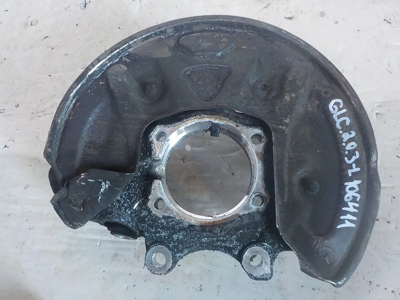 кулак поворотный Mercedes-Benz E-класс W213/S213/C238/A238 (2016—2021) Зад Лево