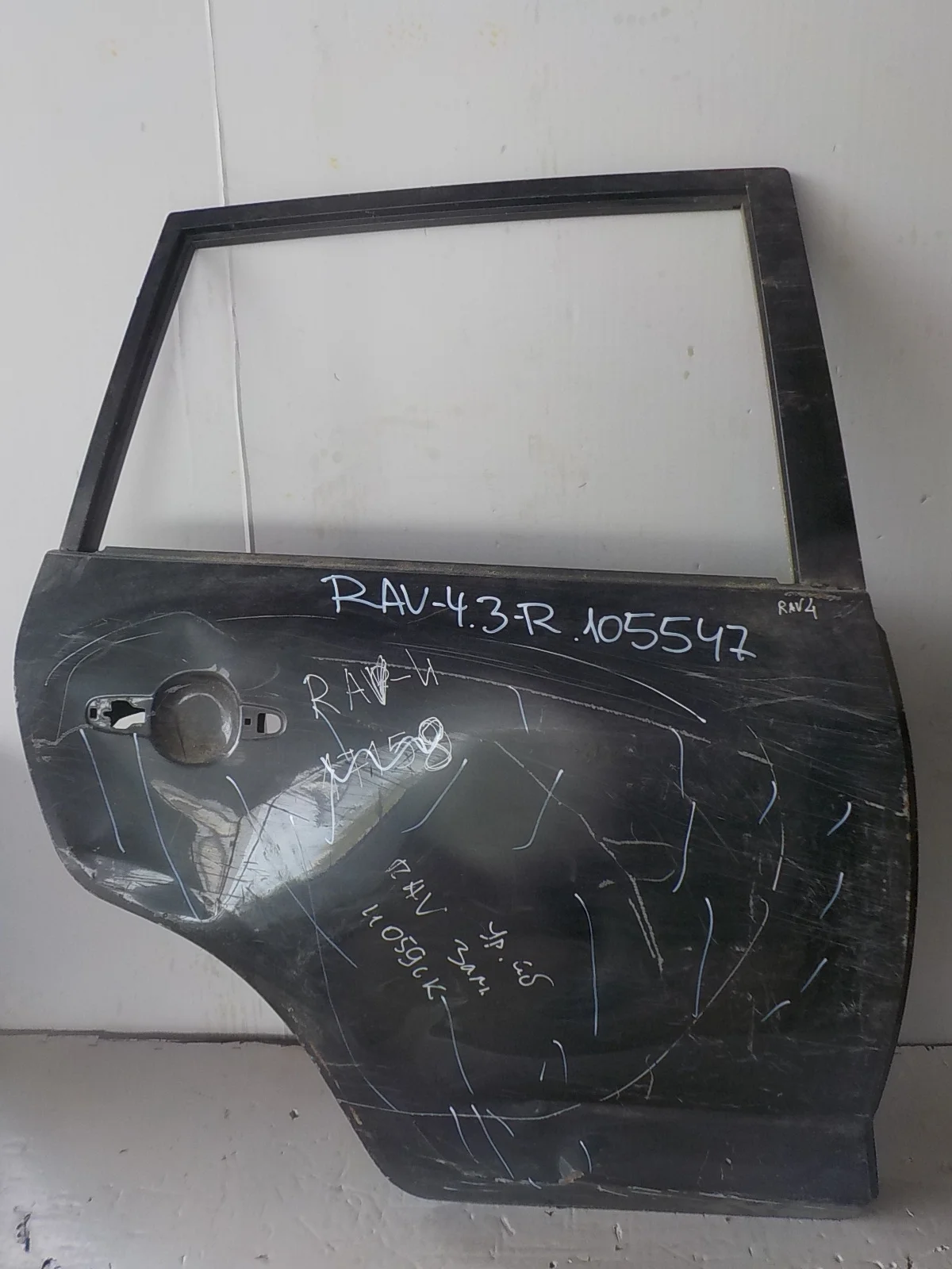 Дверь Toyota RAV4 III (2005—2010)