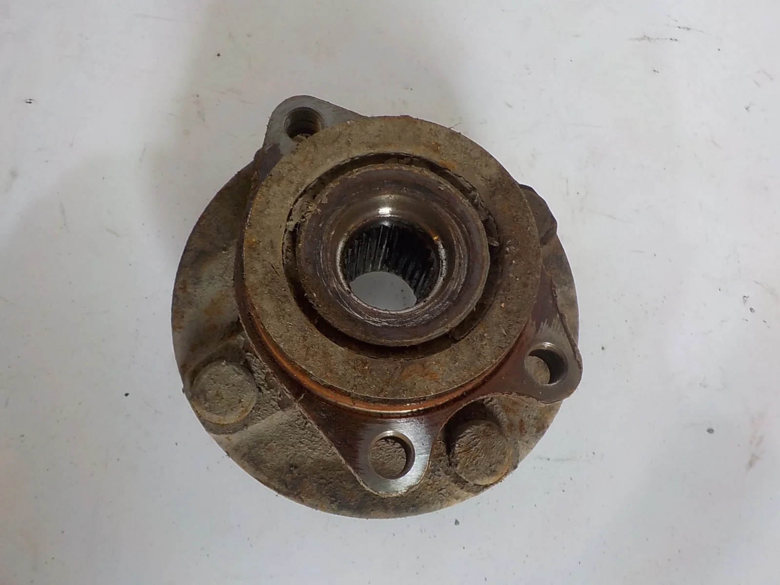 Ступица Nissan Tiida C11 (2004—2012) Перед